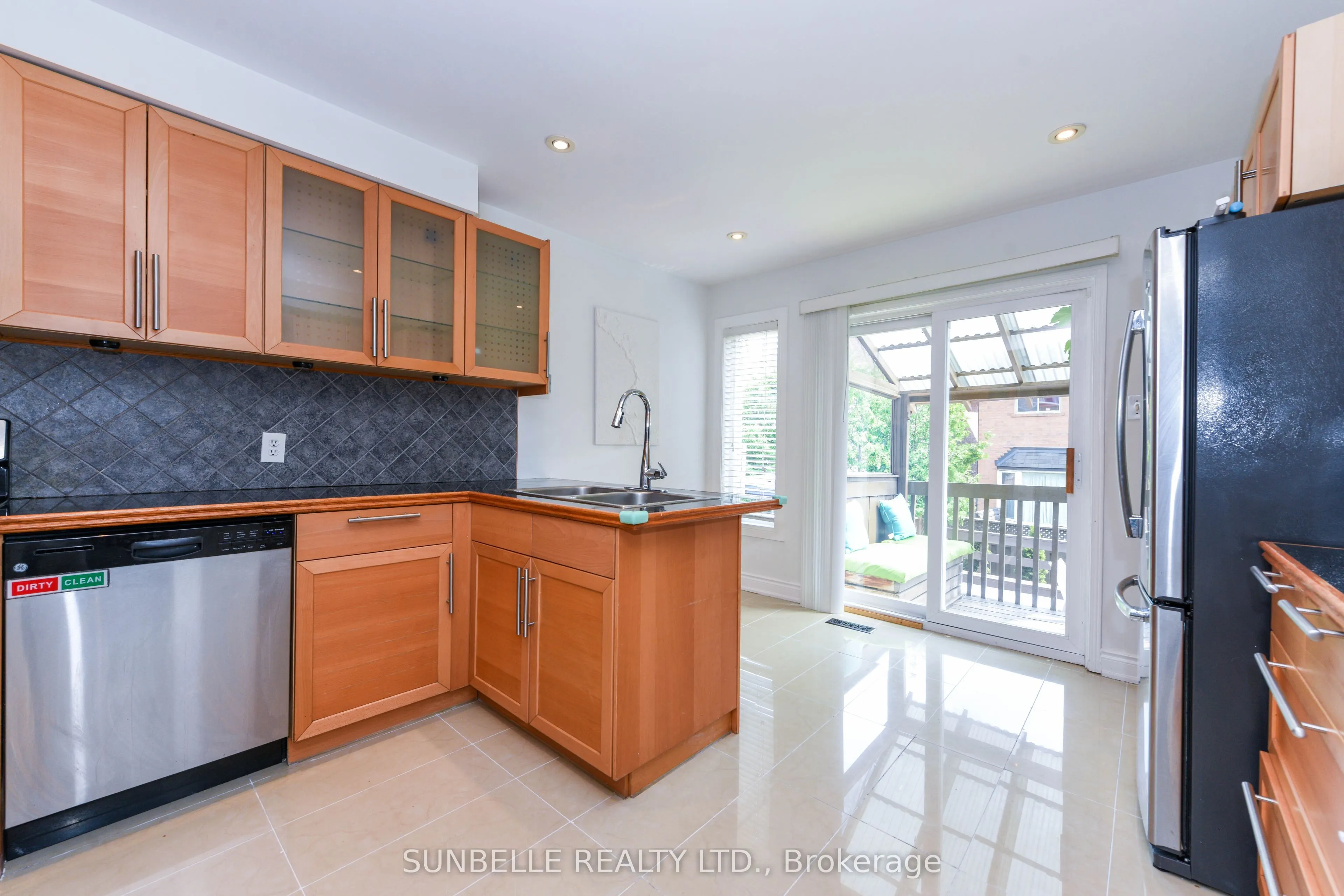 3826 Allcroft Road