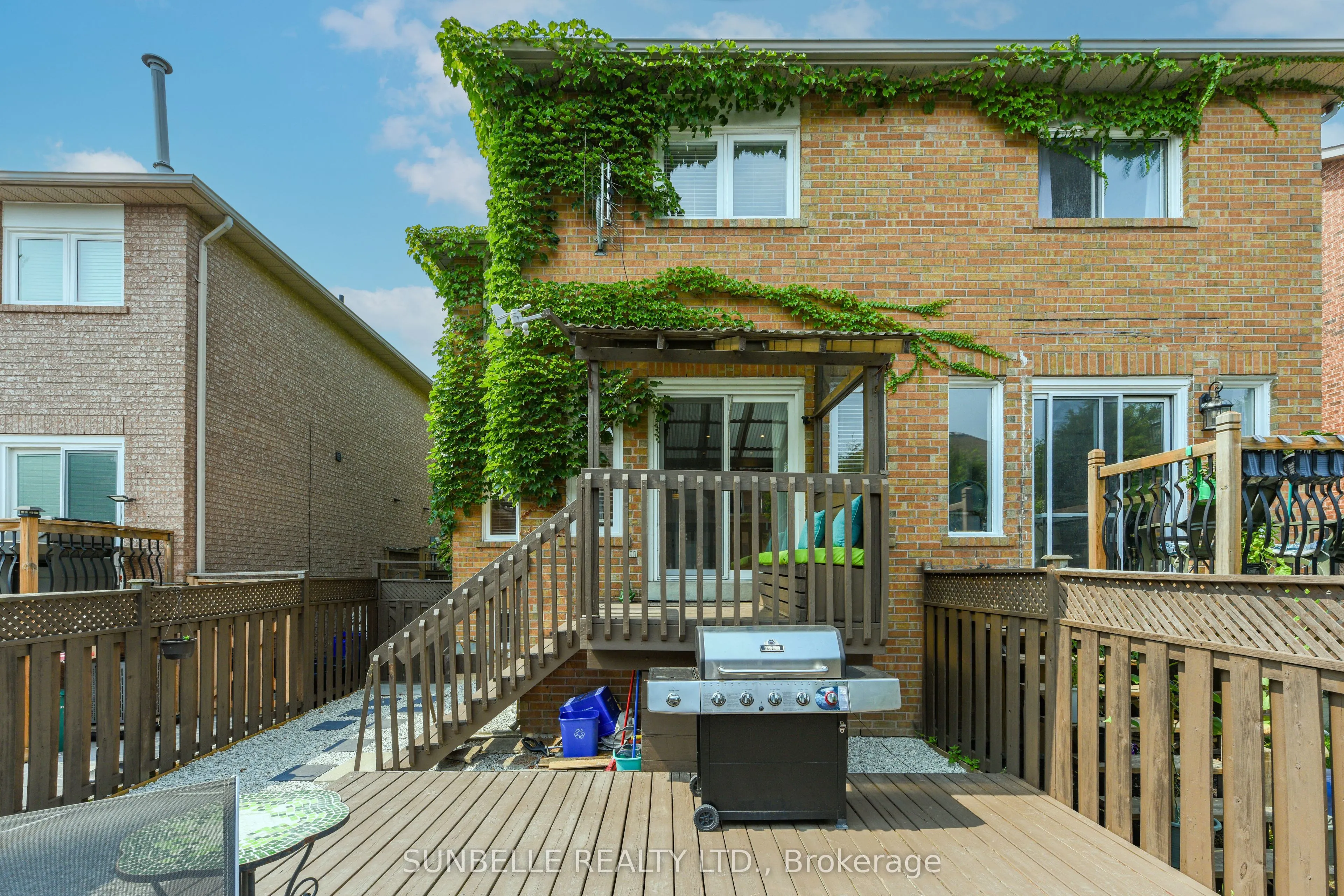 3826 Allcroft Road