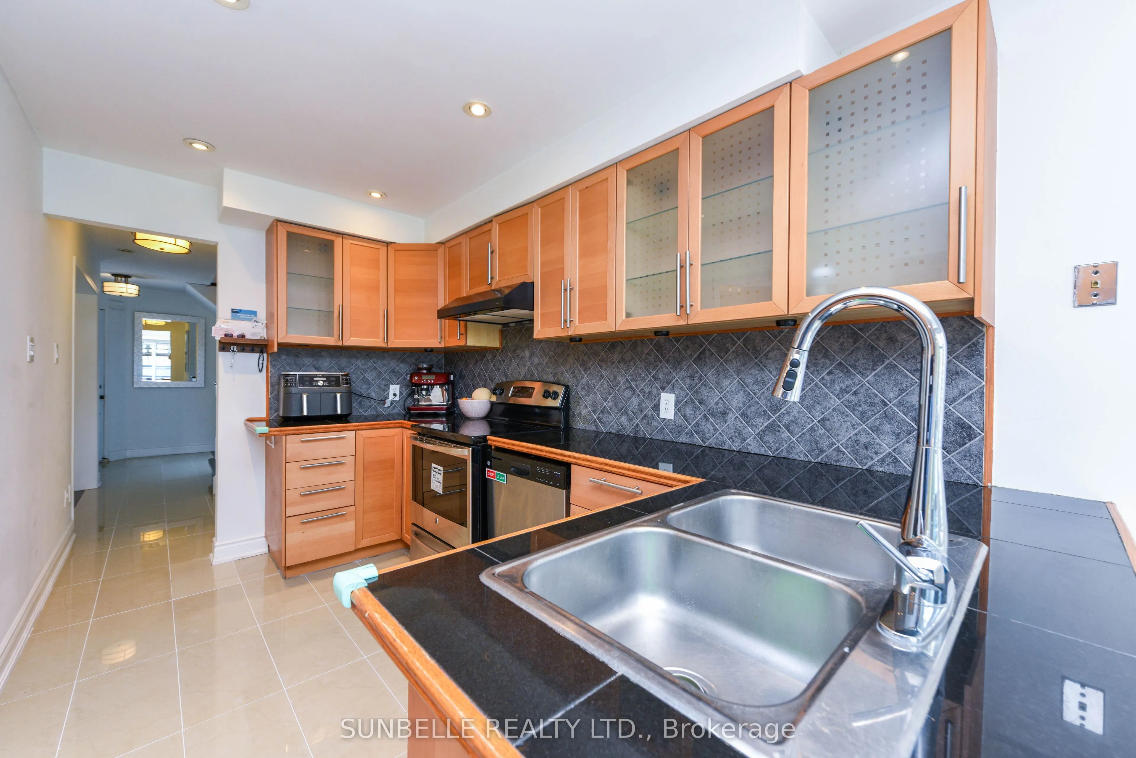 3826 Allcroft Road