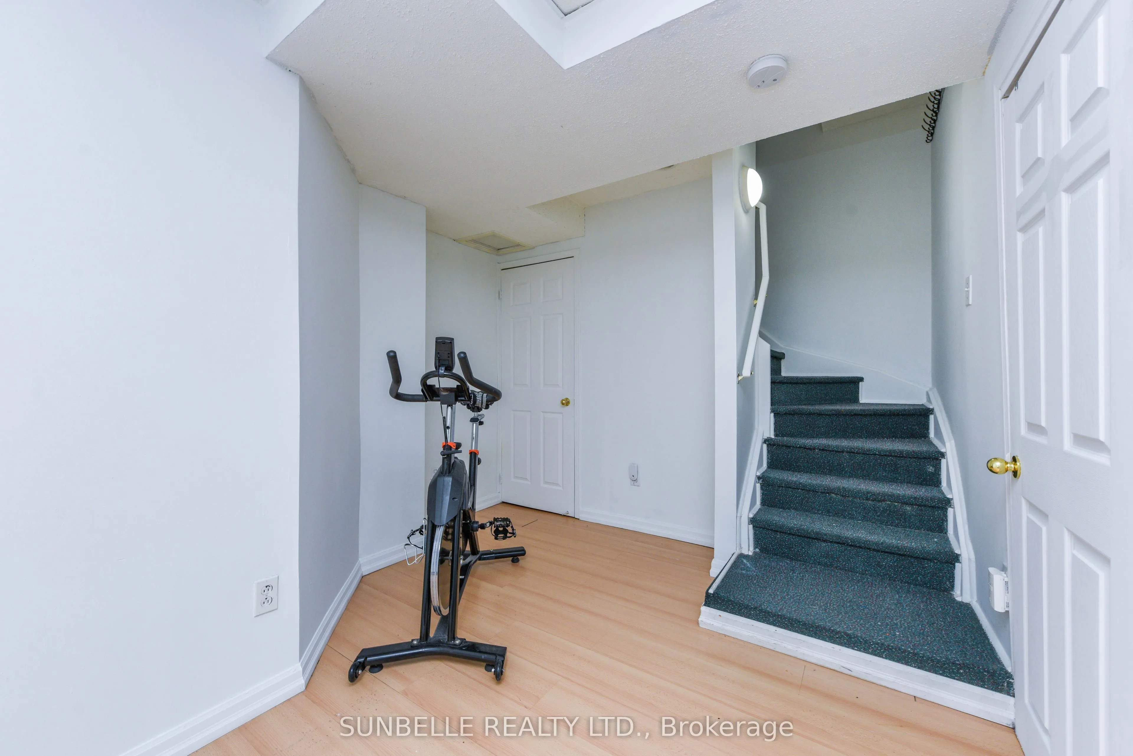 3826 Allcroft Road