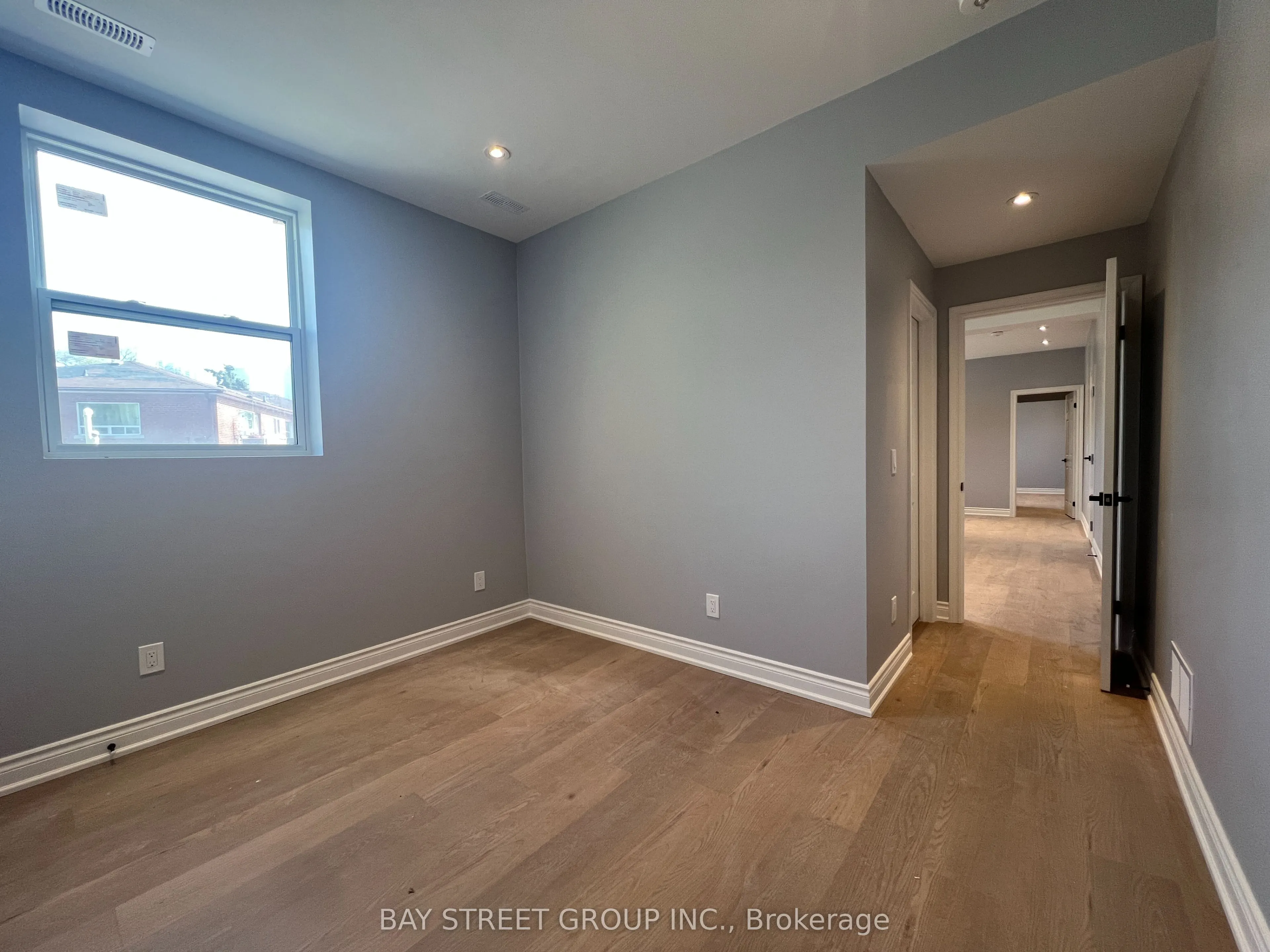 2386 Lake Shore Boulevard W, #202