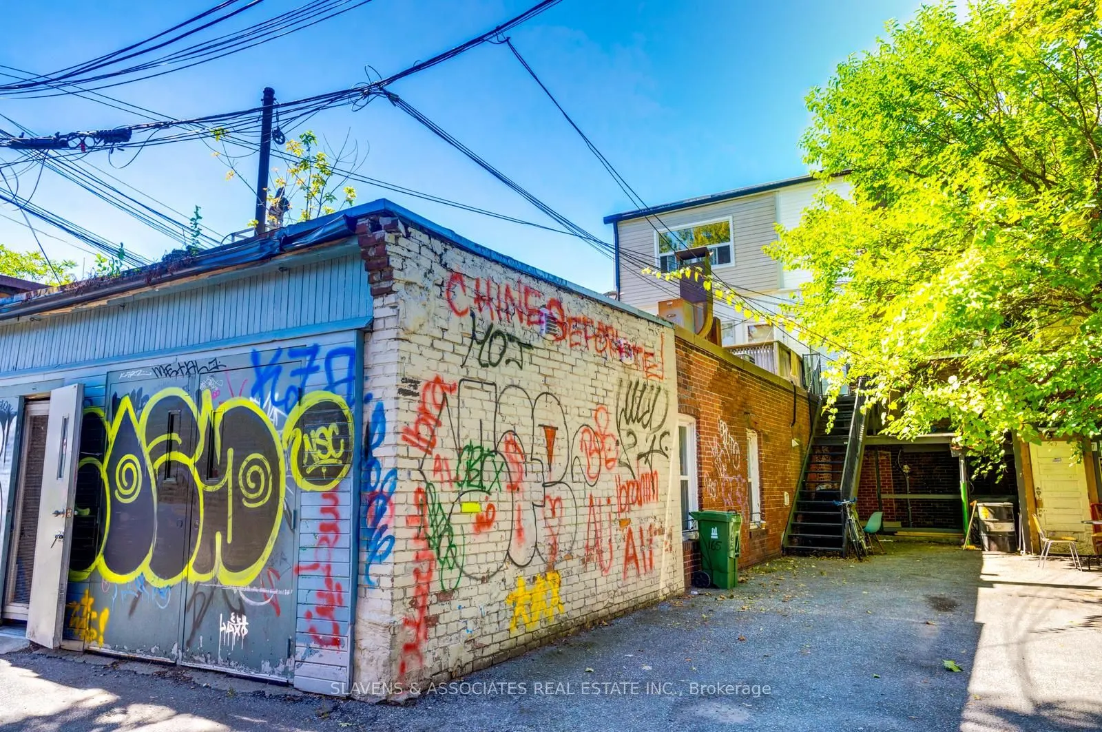 165 Roncesvalles Avenue