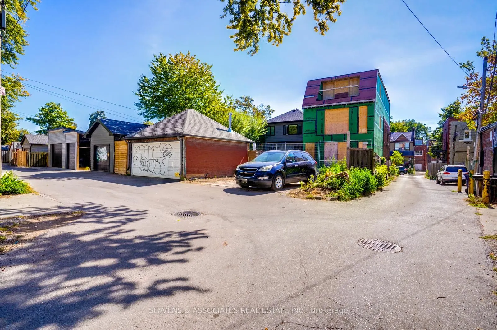 165 Roncesvalles Avenue