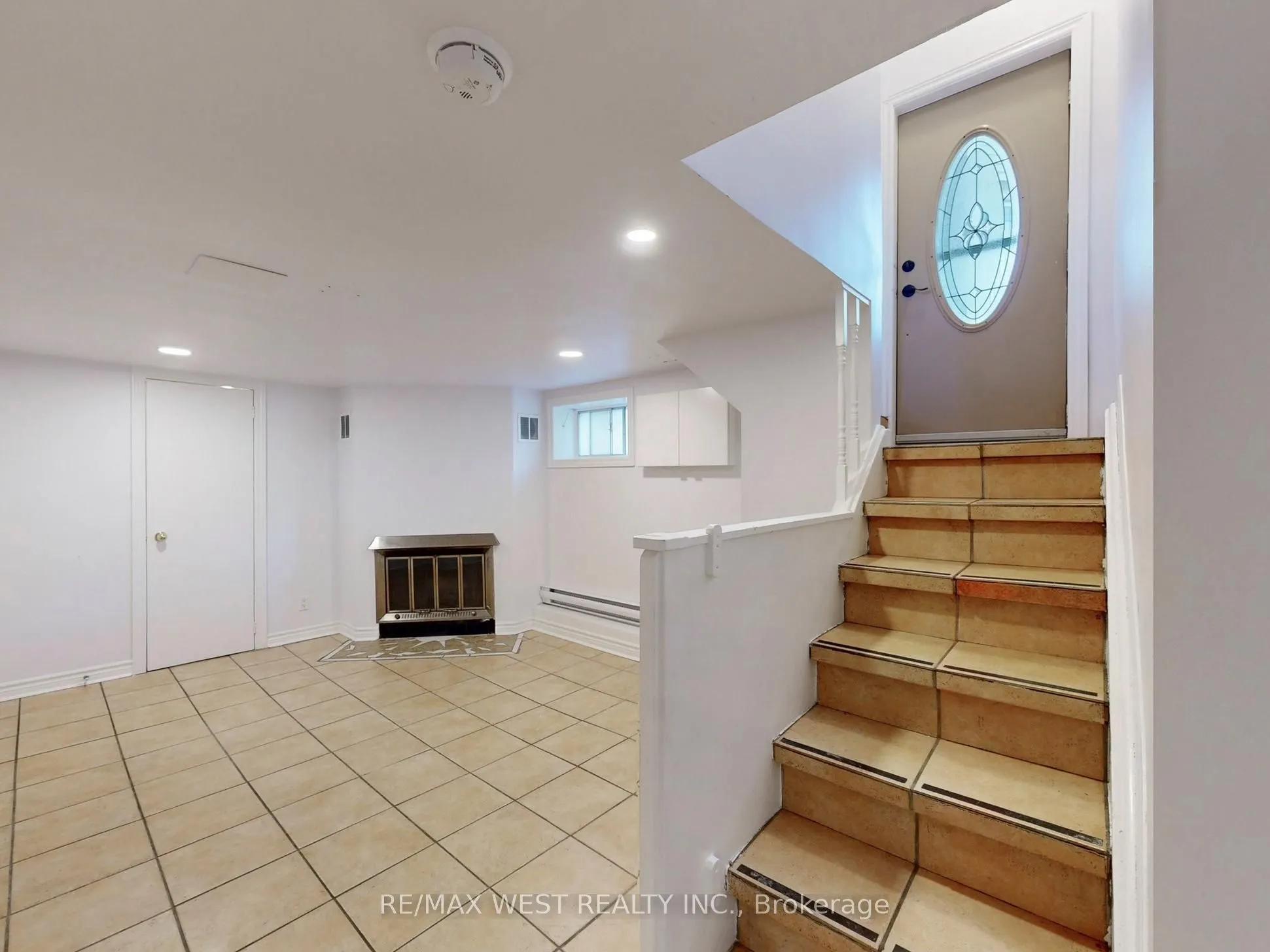 206 Howard Park Avenue