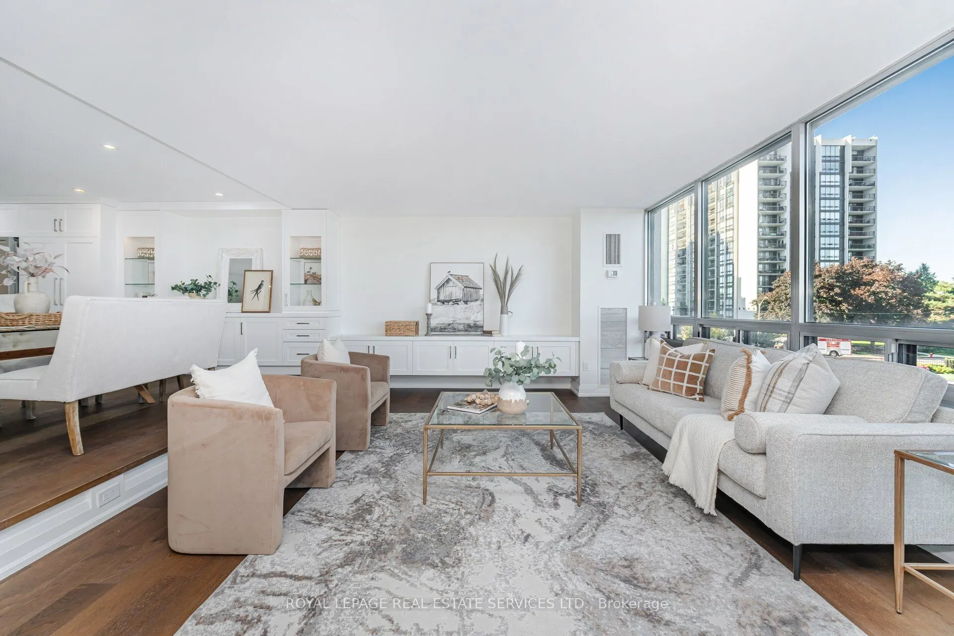 2180 Marine Drive, #306