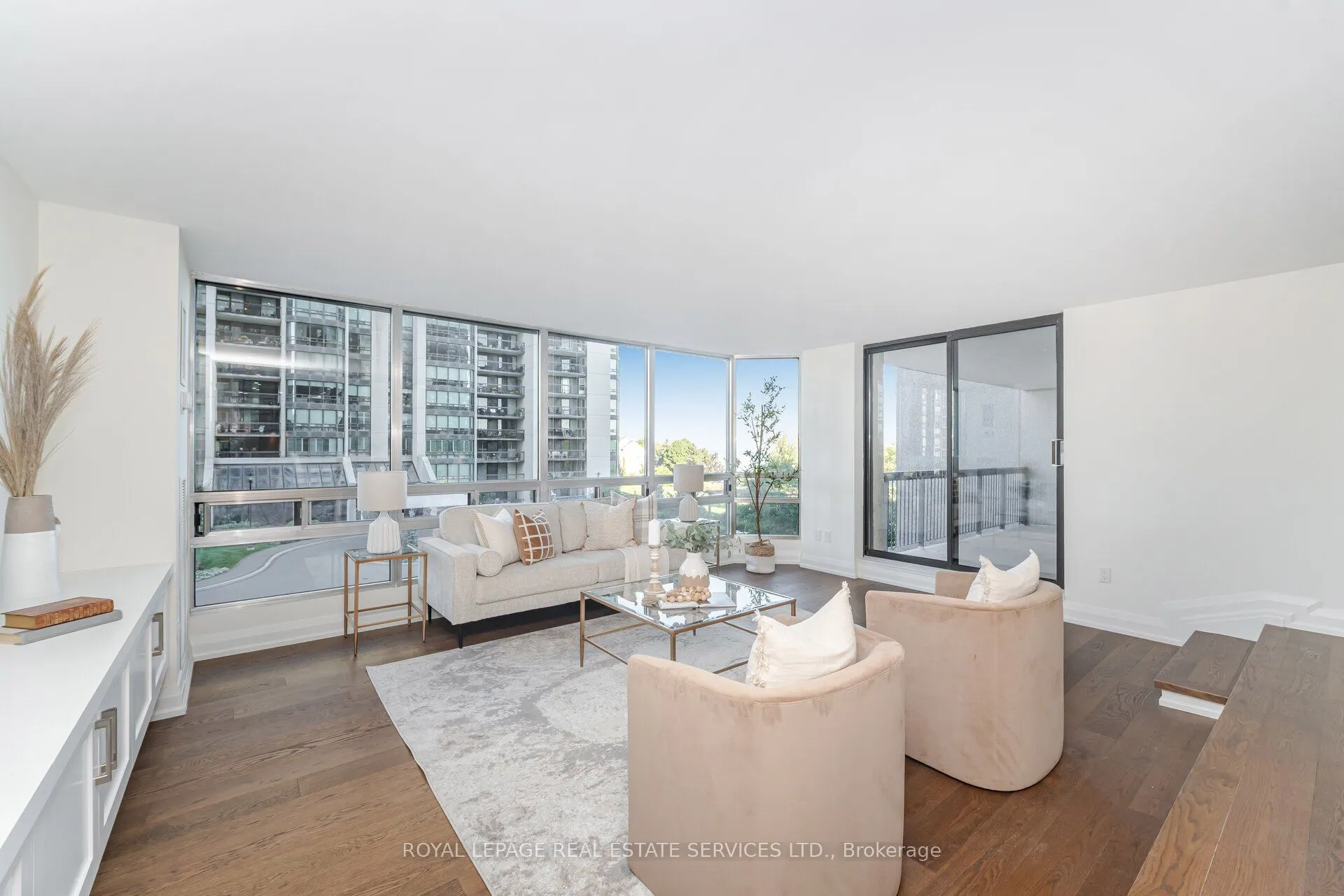 2180 Marine Drive, #306