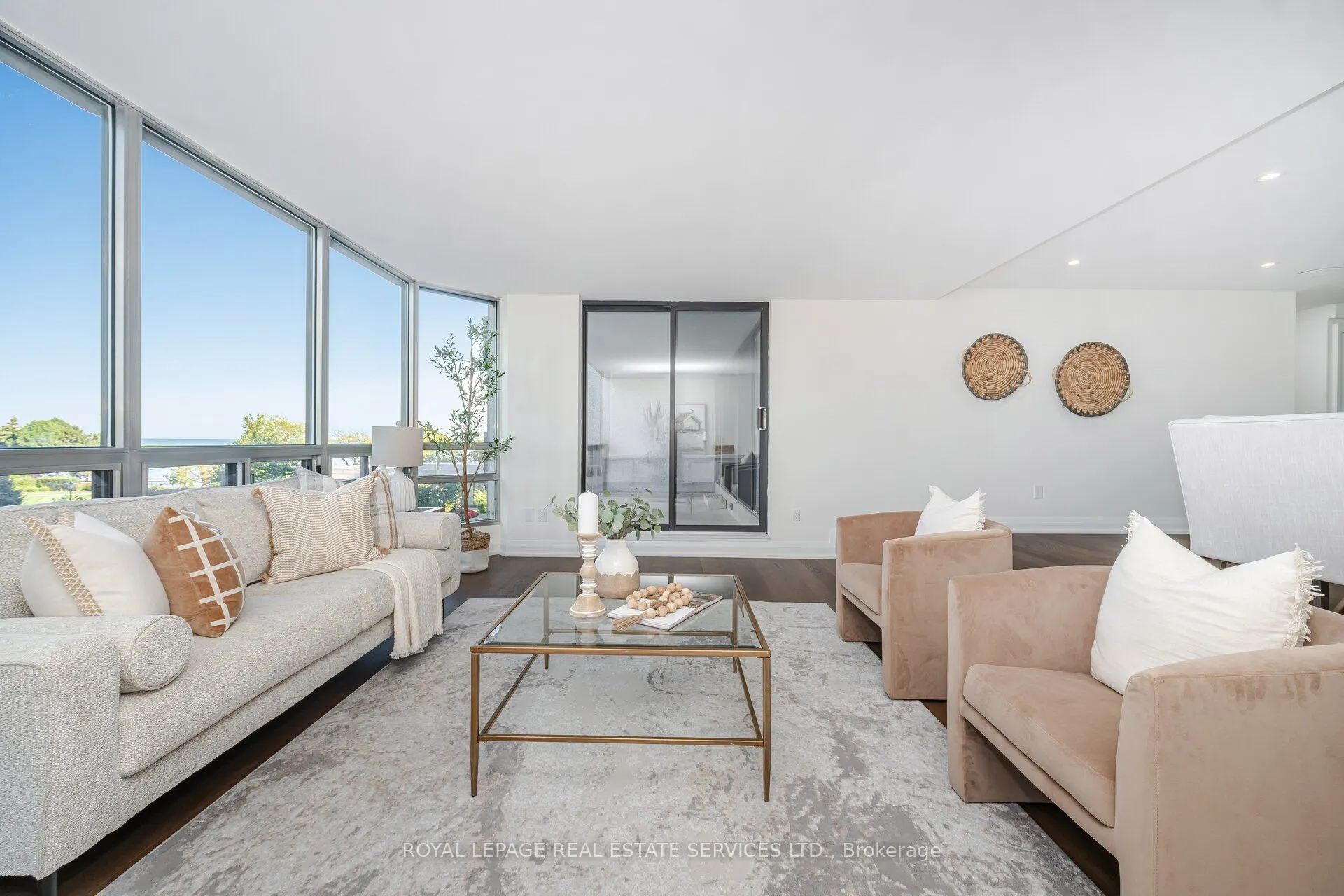 2180 Marine Drive, #306