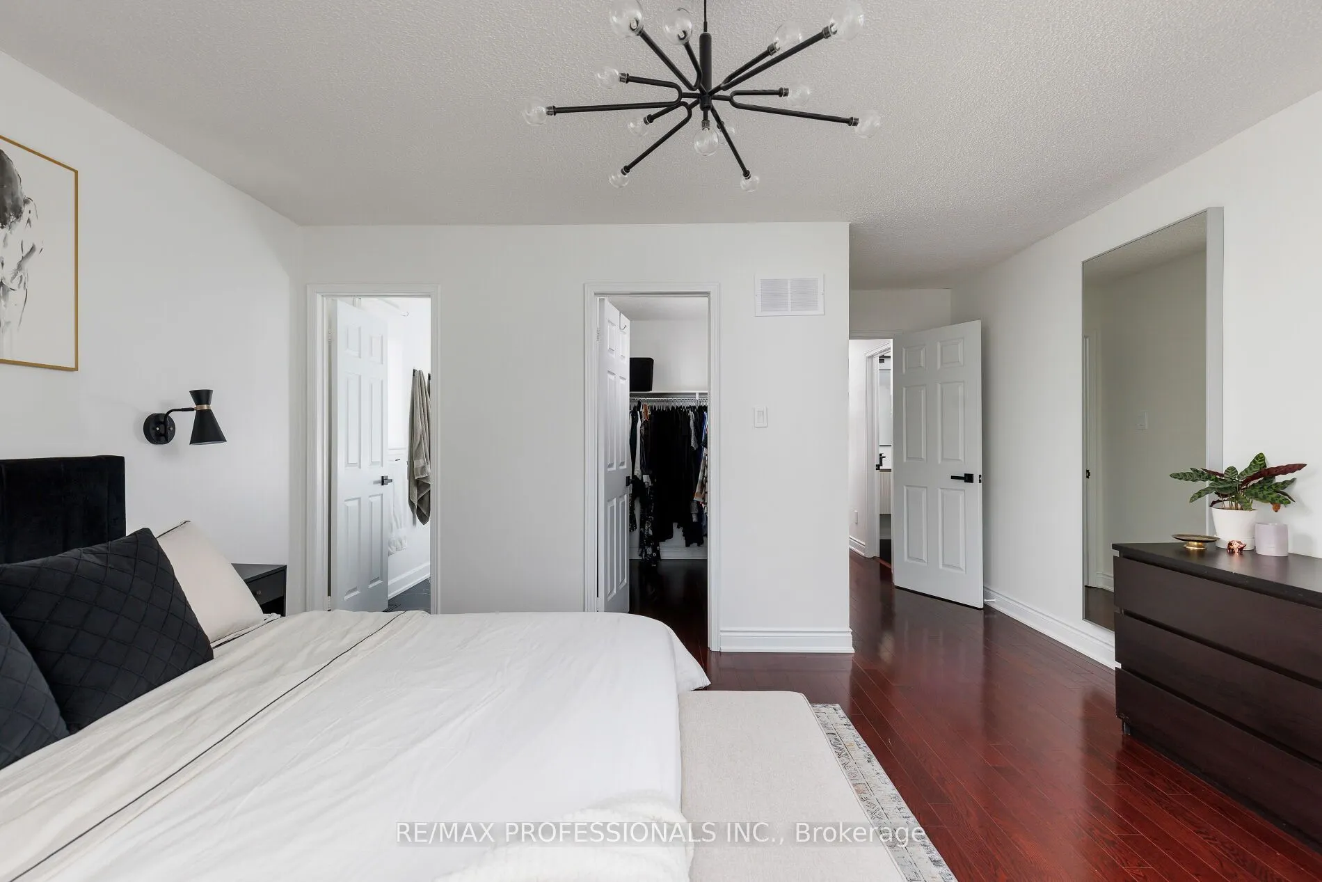 6433 Longspur Road