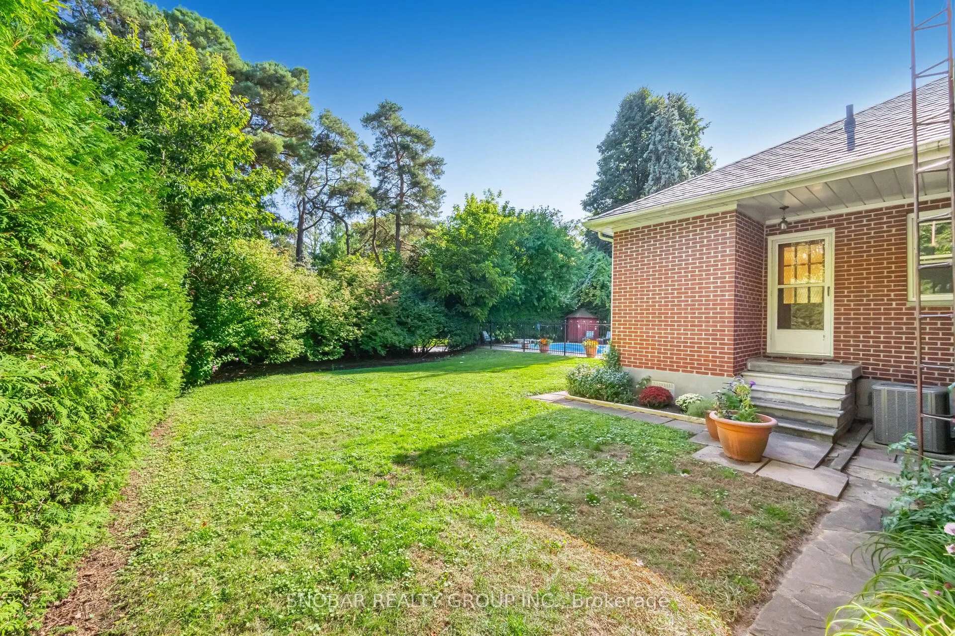 154 Maplewood Road