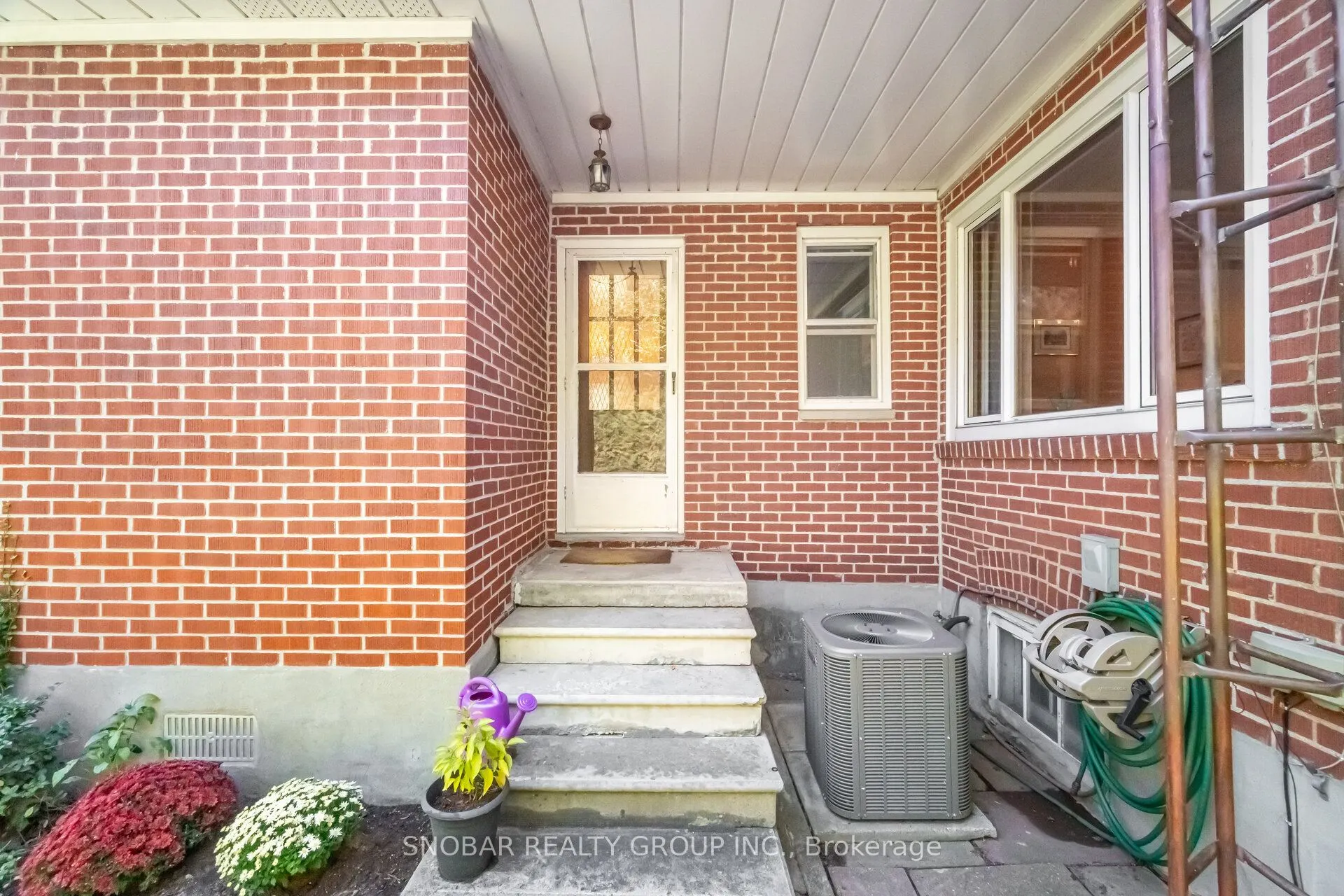 154 Maplewood Road