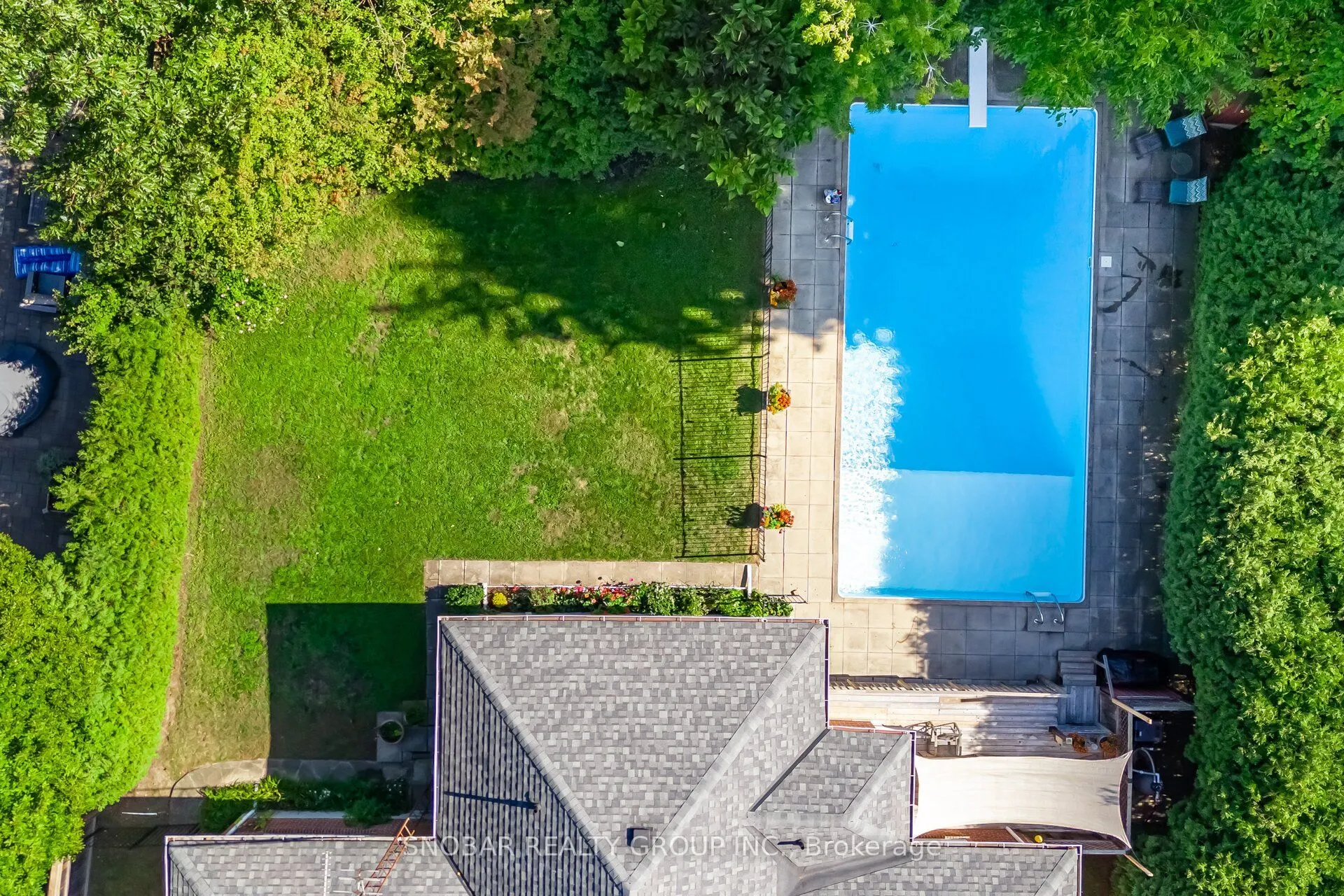 154 Maplewood Road
