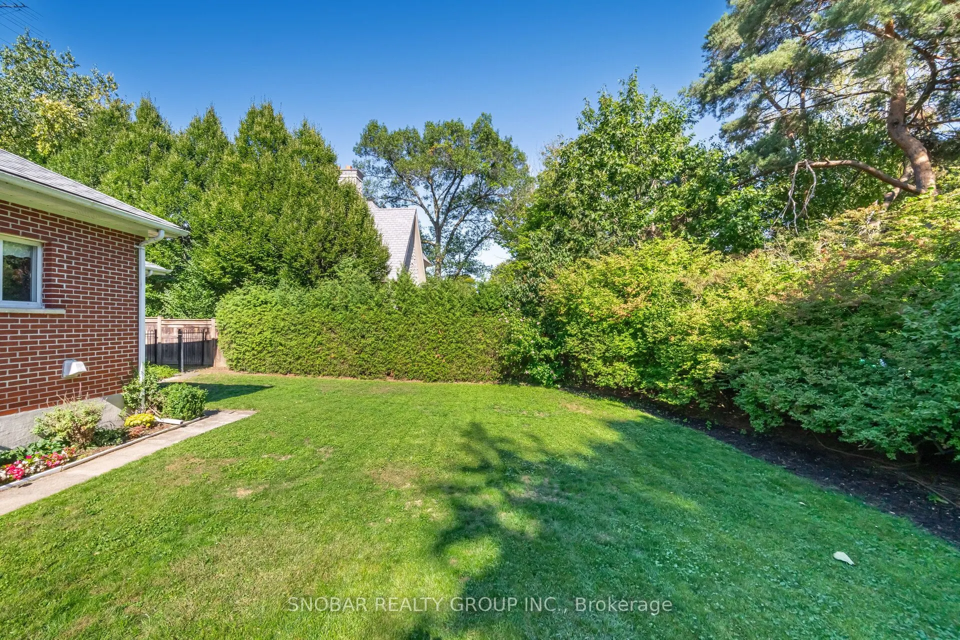 154 Maplewood Road
