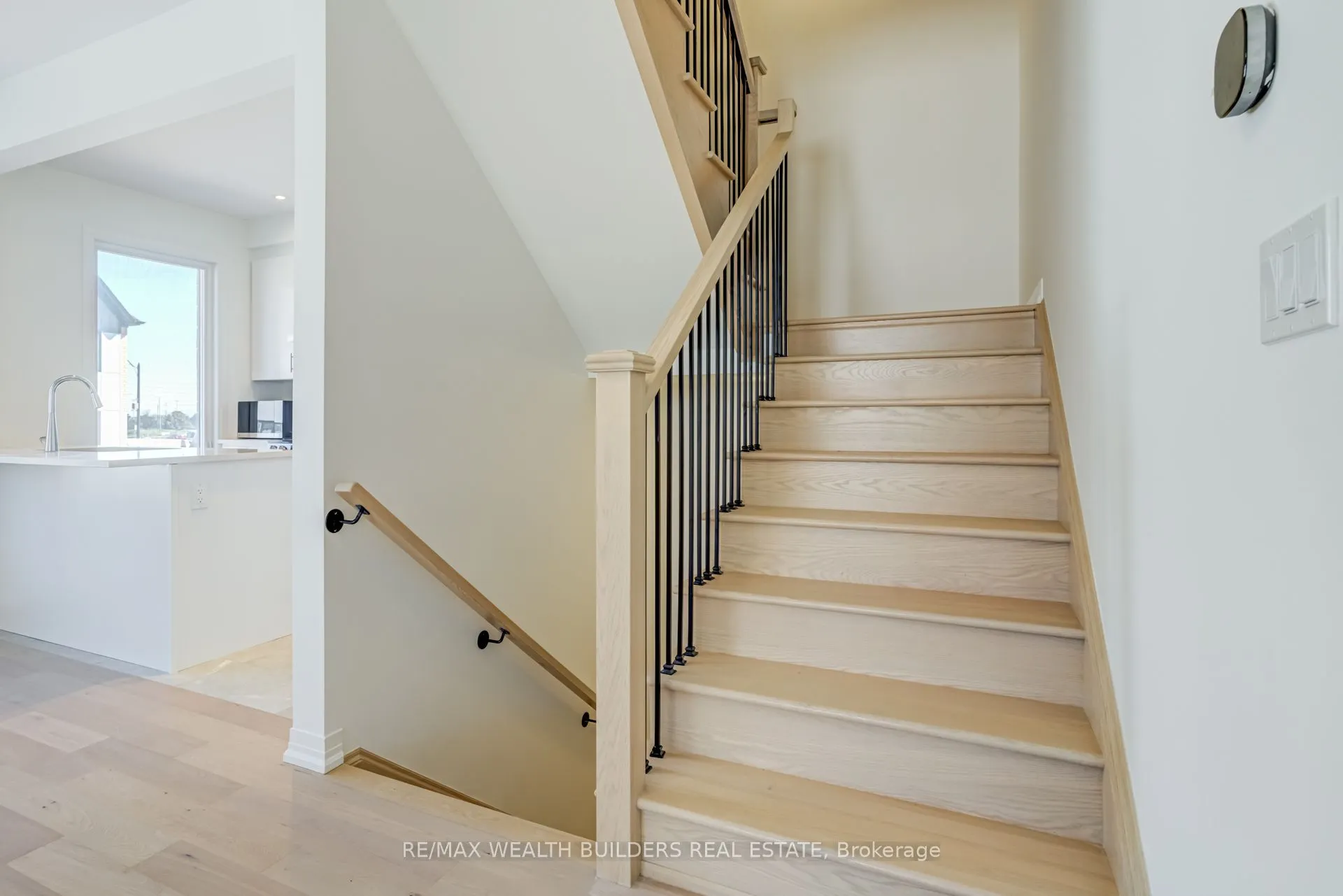1 Kings Hill Drive