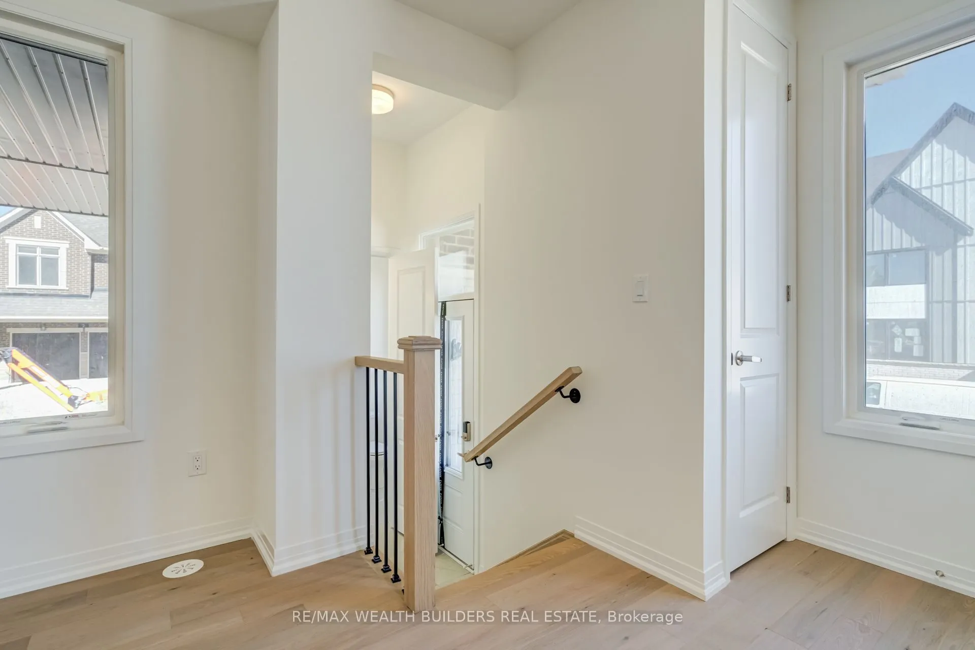 1 Kings Hill Drive
