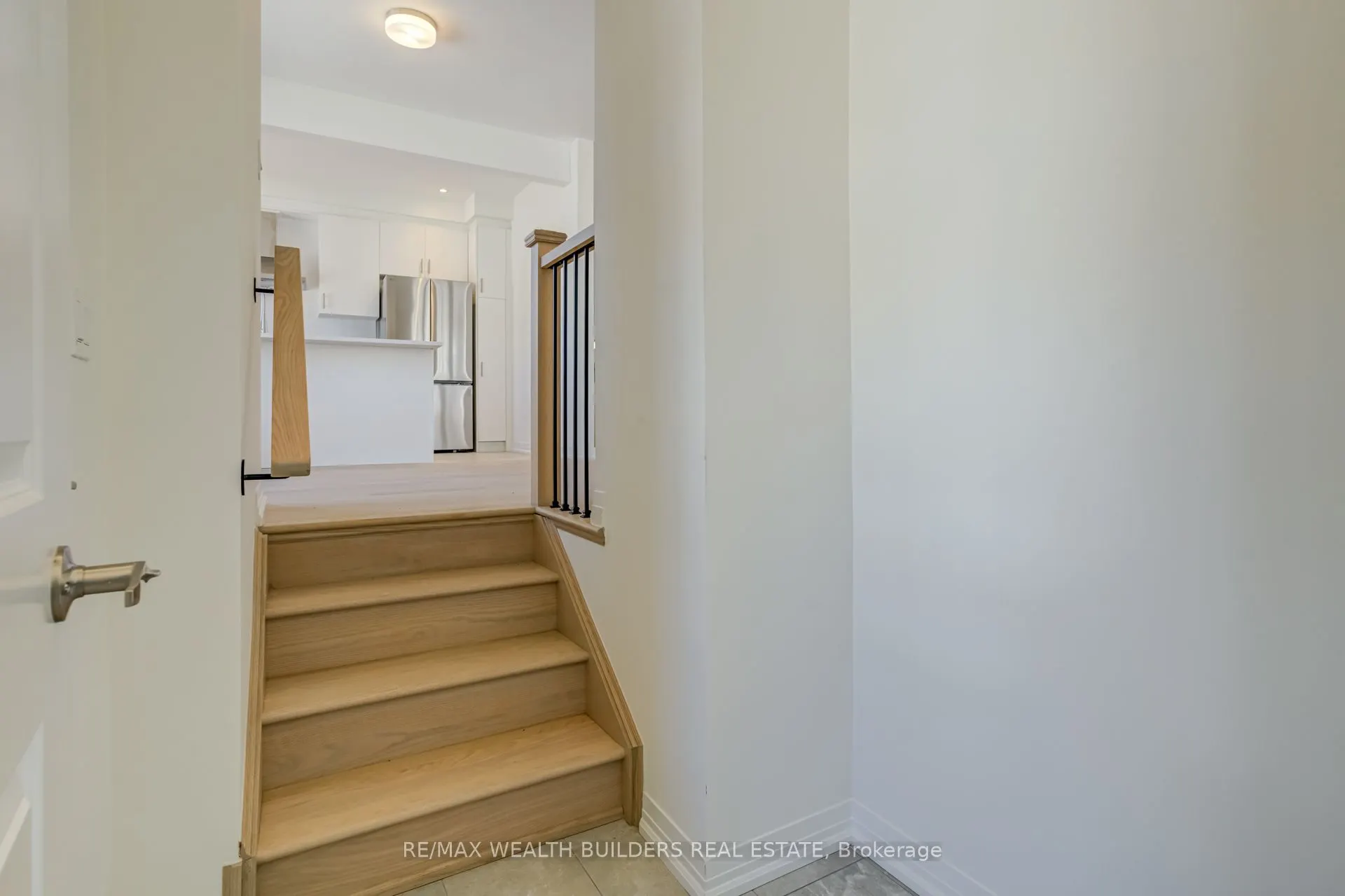 1 Kings Hill Drive