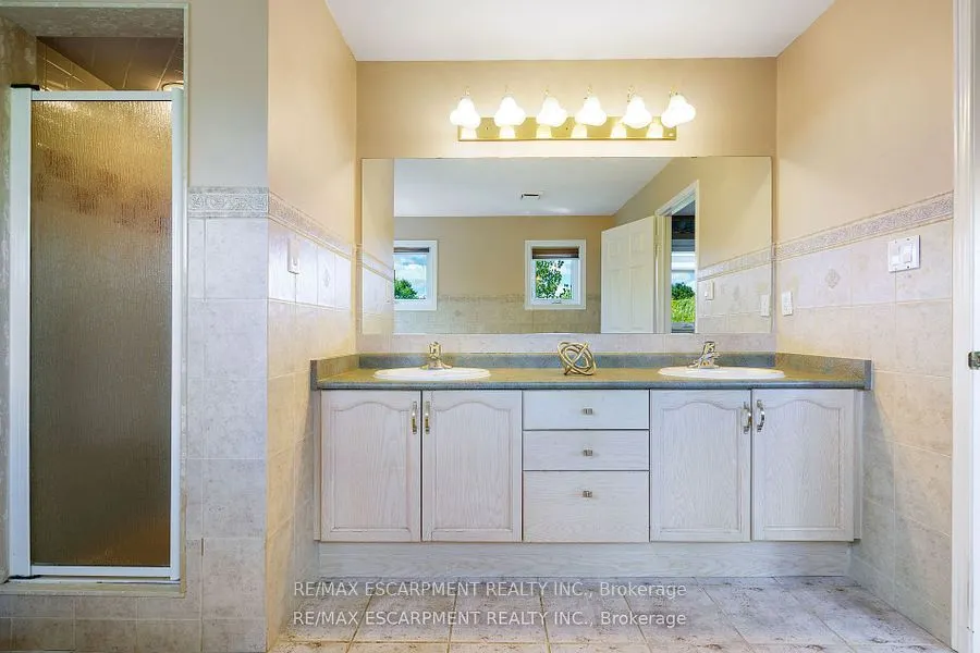 6451 Alderwood Trail