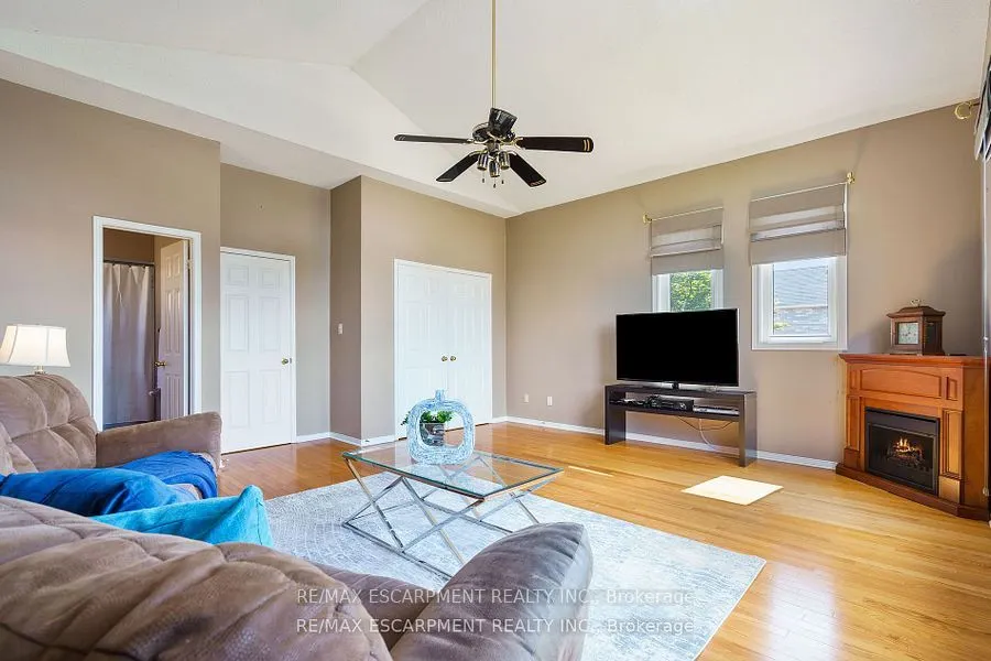 6451 Alderwood Trail