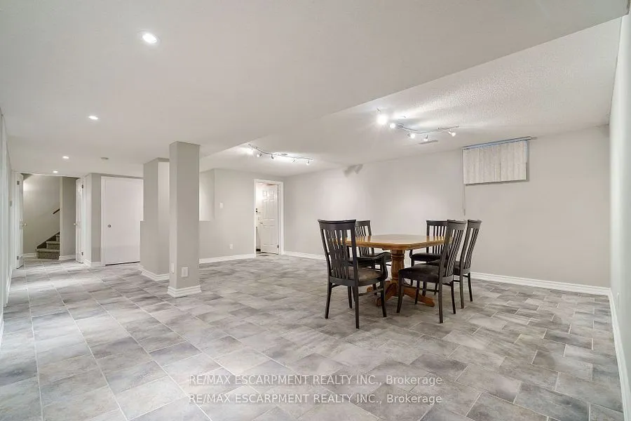 6451 Alderwood Trail