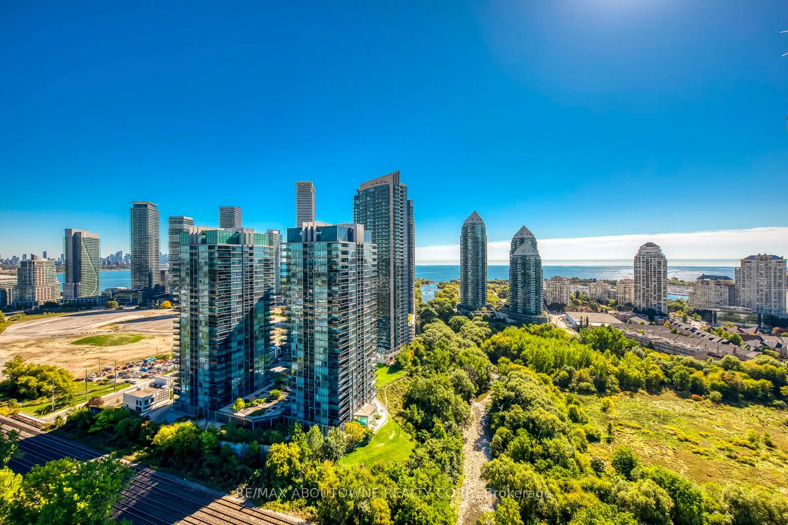165 Legion Road N, #2524