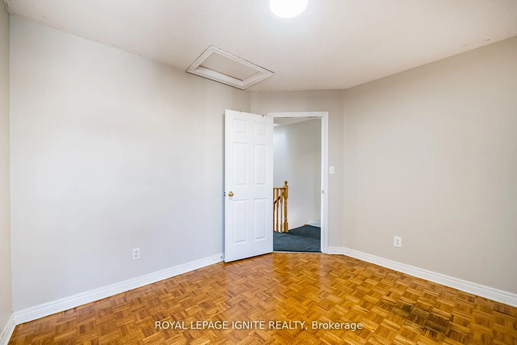 176 Wright Avenue, #UPPER