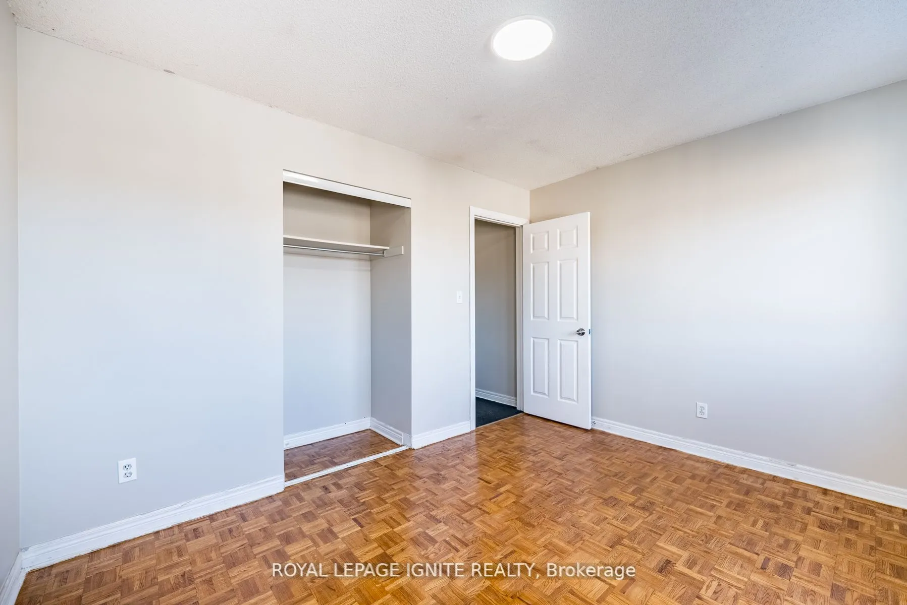 176 Wright Avenue, #UPPER