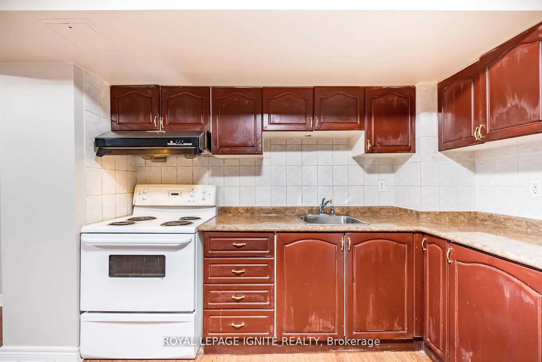 176 Wright Avenue, #BSMT