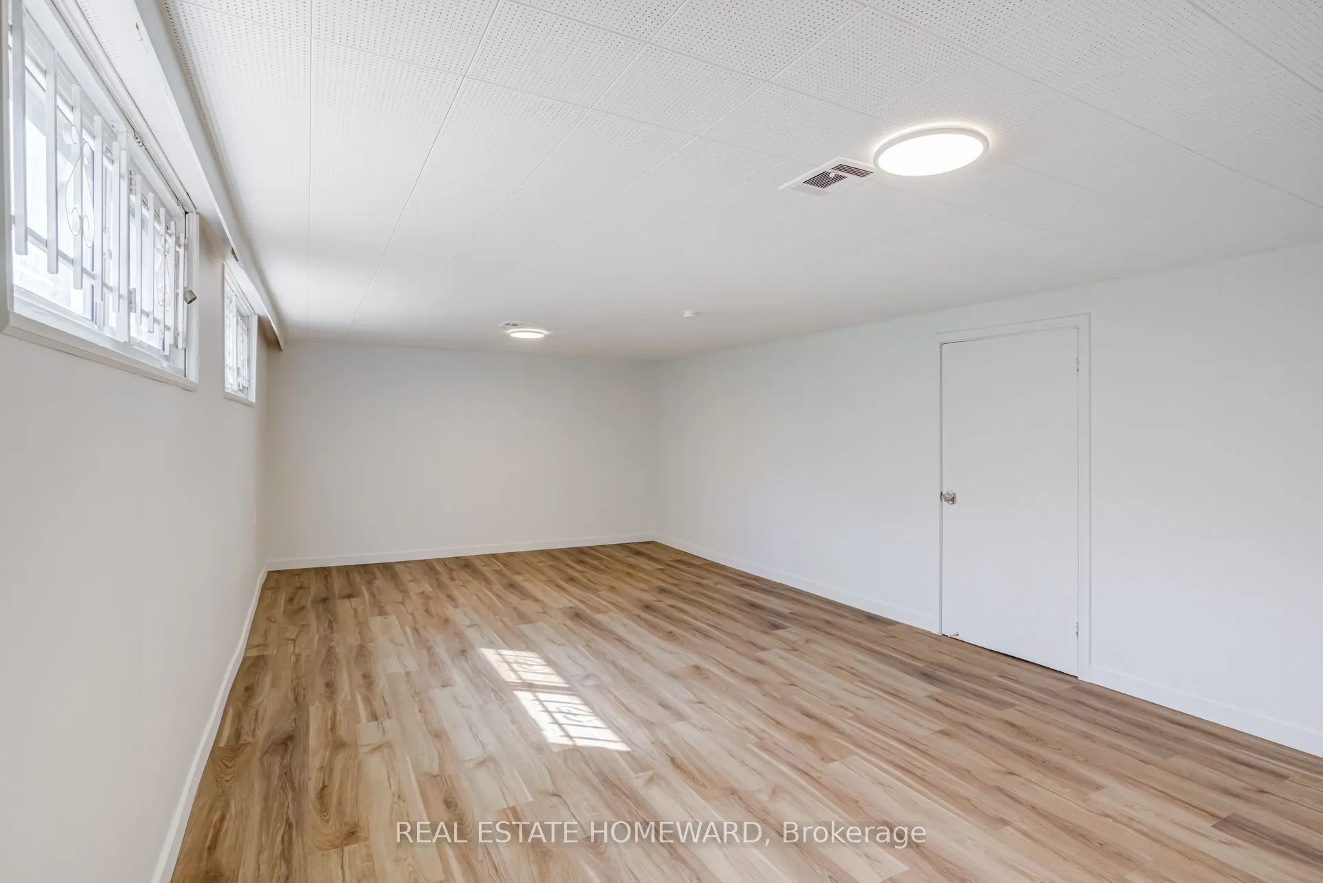 7 Jacinta Drive