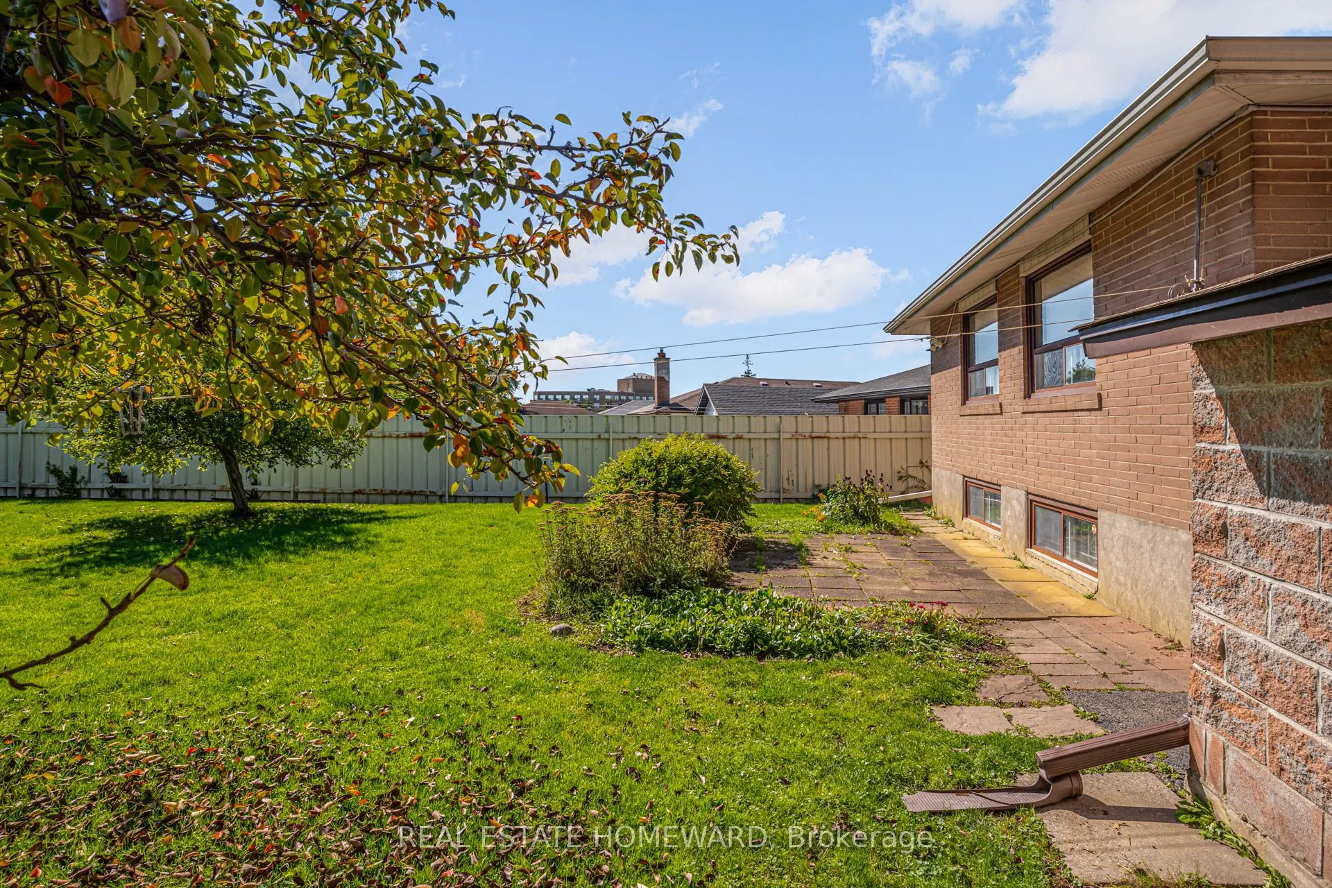 7 Jacinta Drive