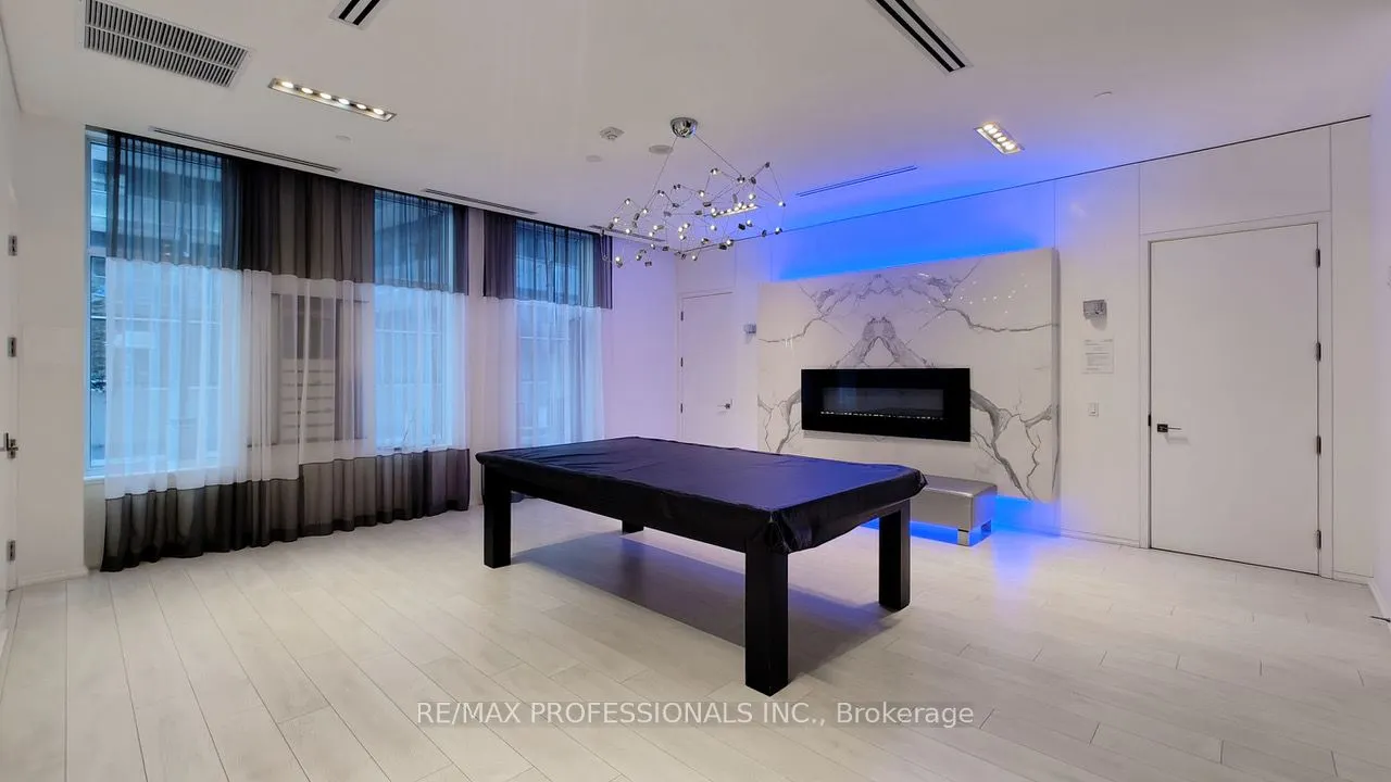 110 Marine Parade Drive, #707