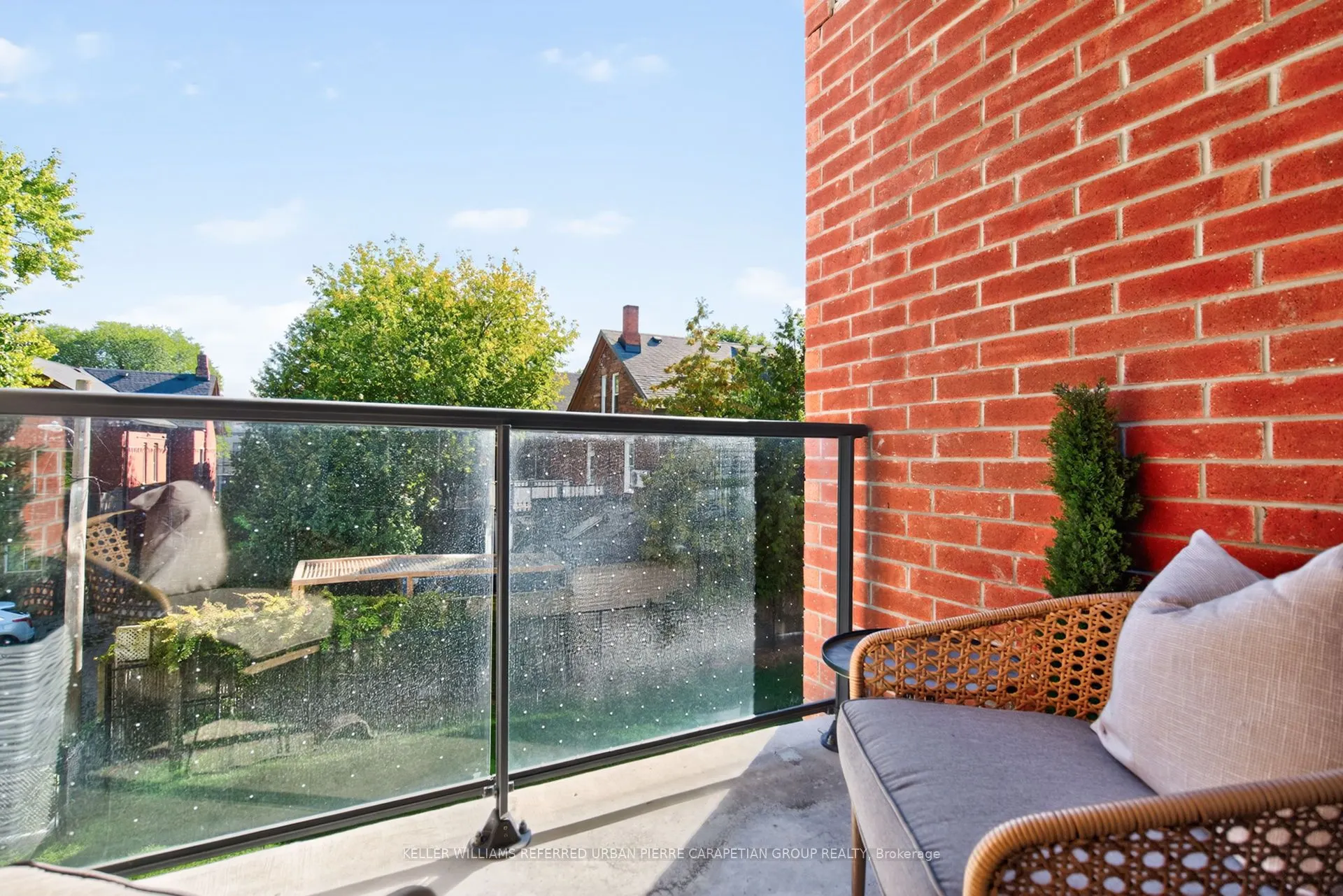 57 Brock Avenue, #215