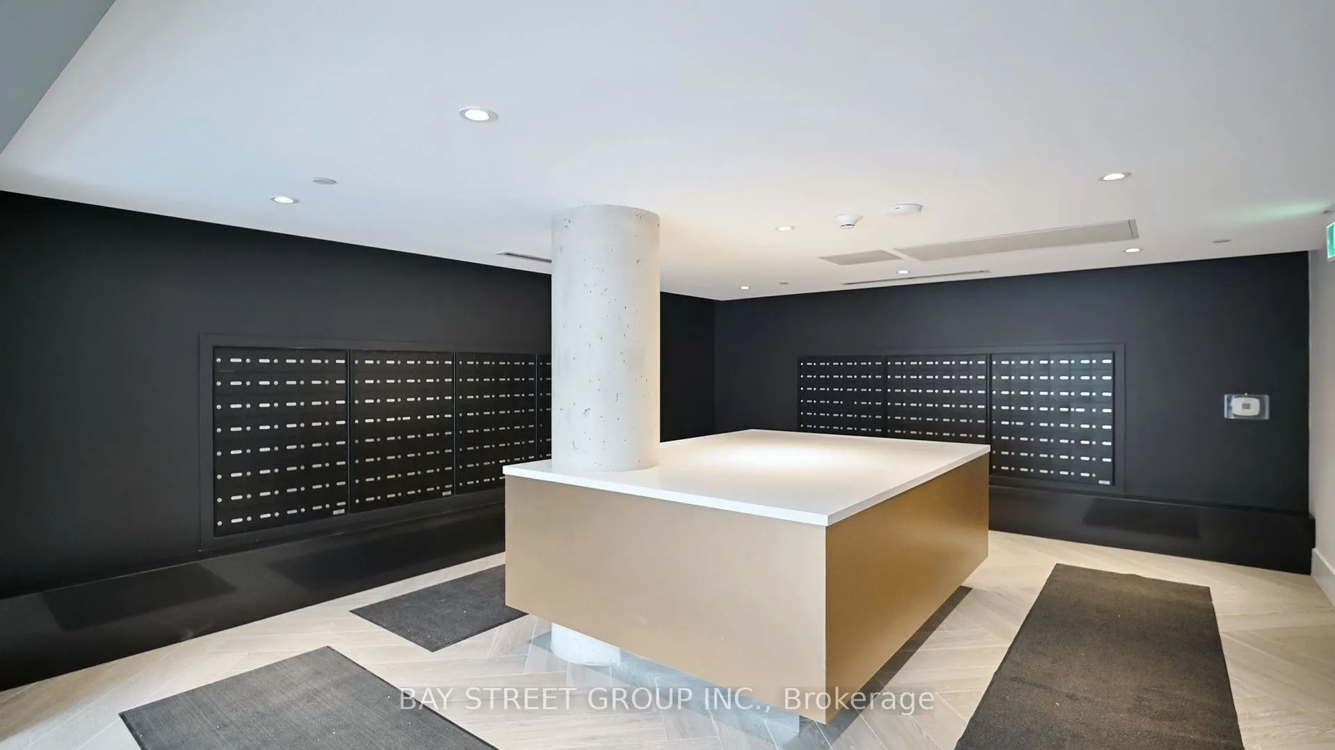 2450 Old Bronte Road E, #710