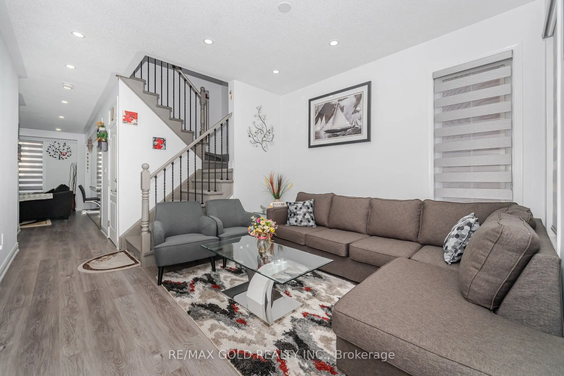 152 Vanhorne Close