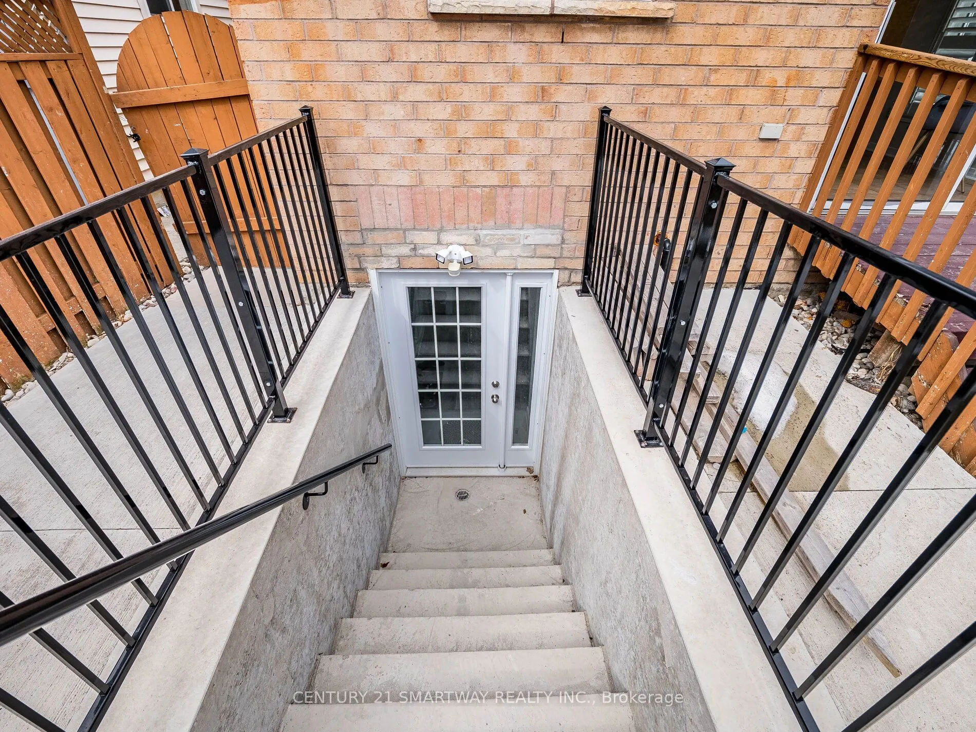 124 Porchlight Road