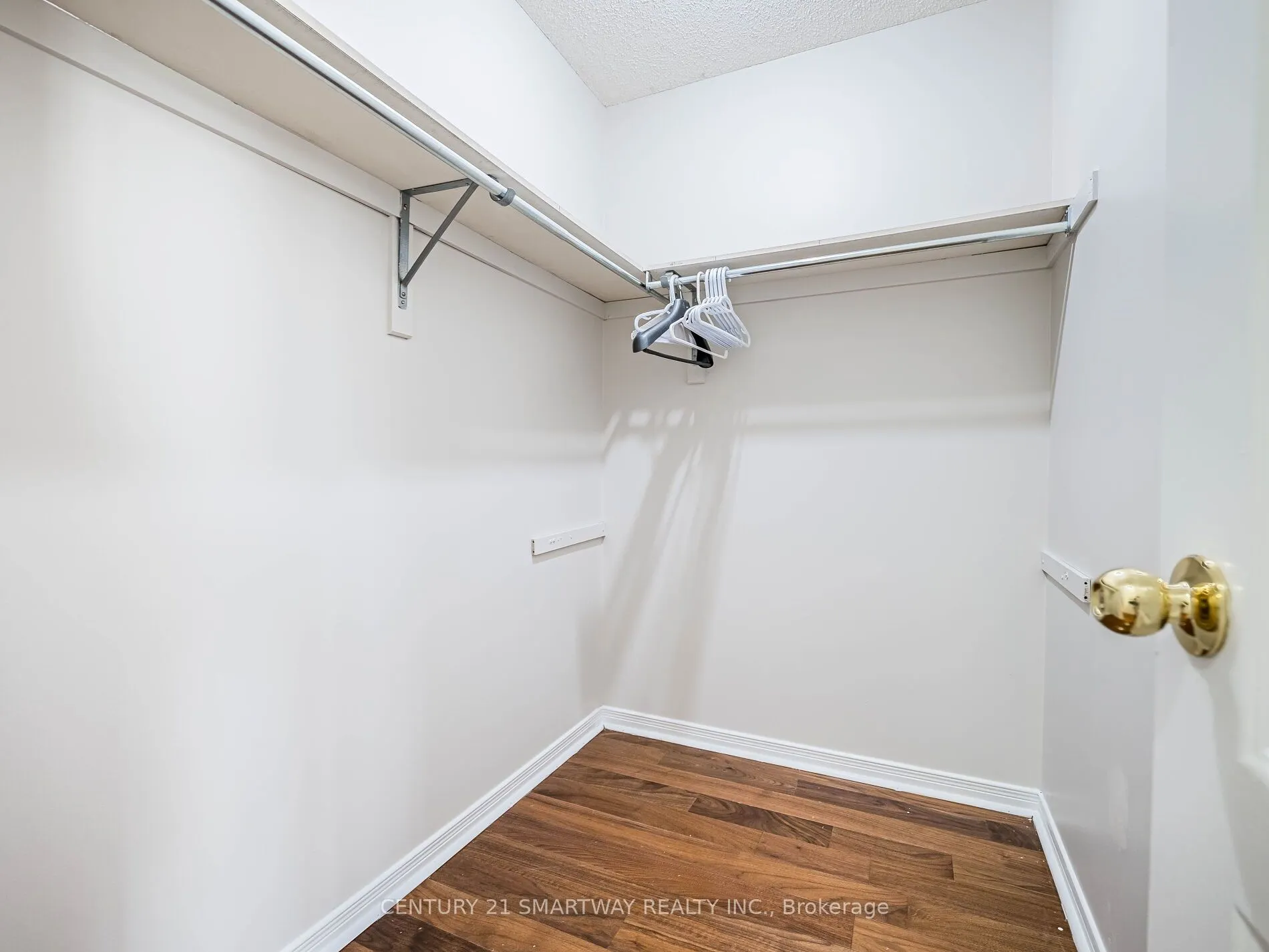 124 Porchlight Road