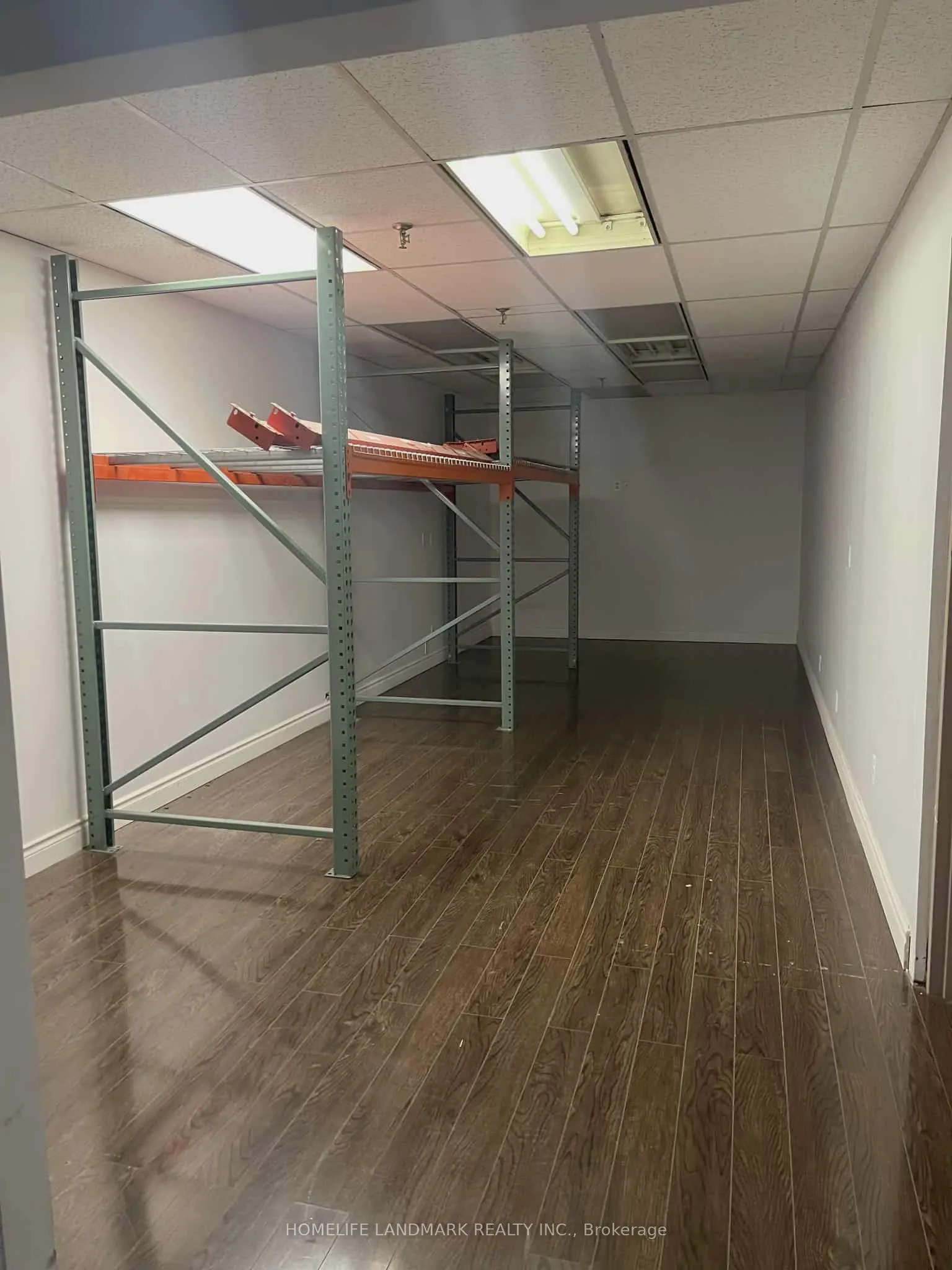 2465 Cawthra Road, #121 & 122