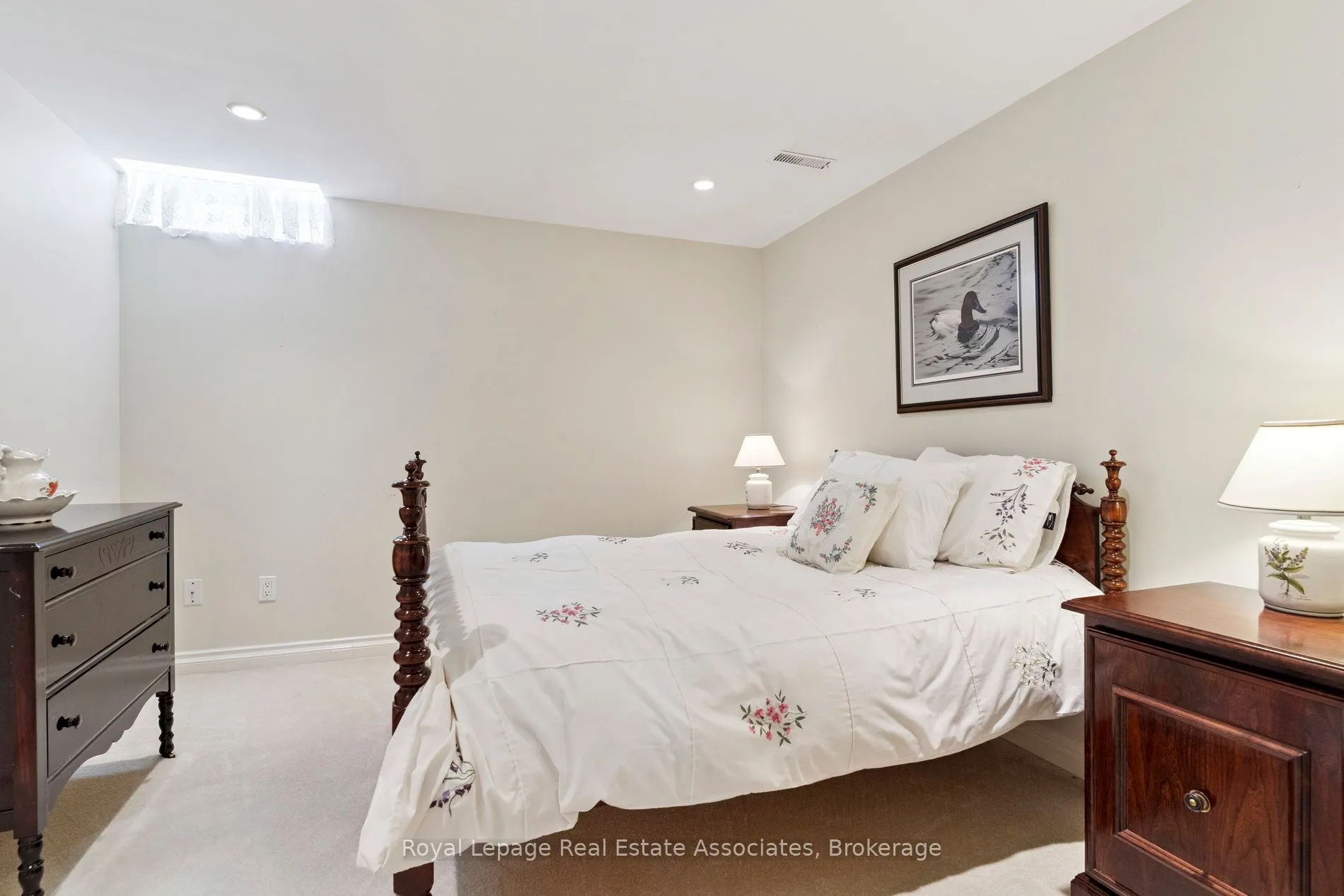 7 Powder Mill Court, #26