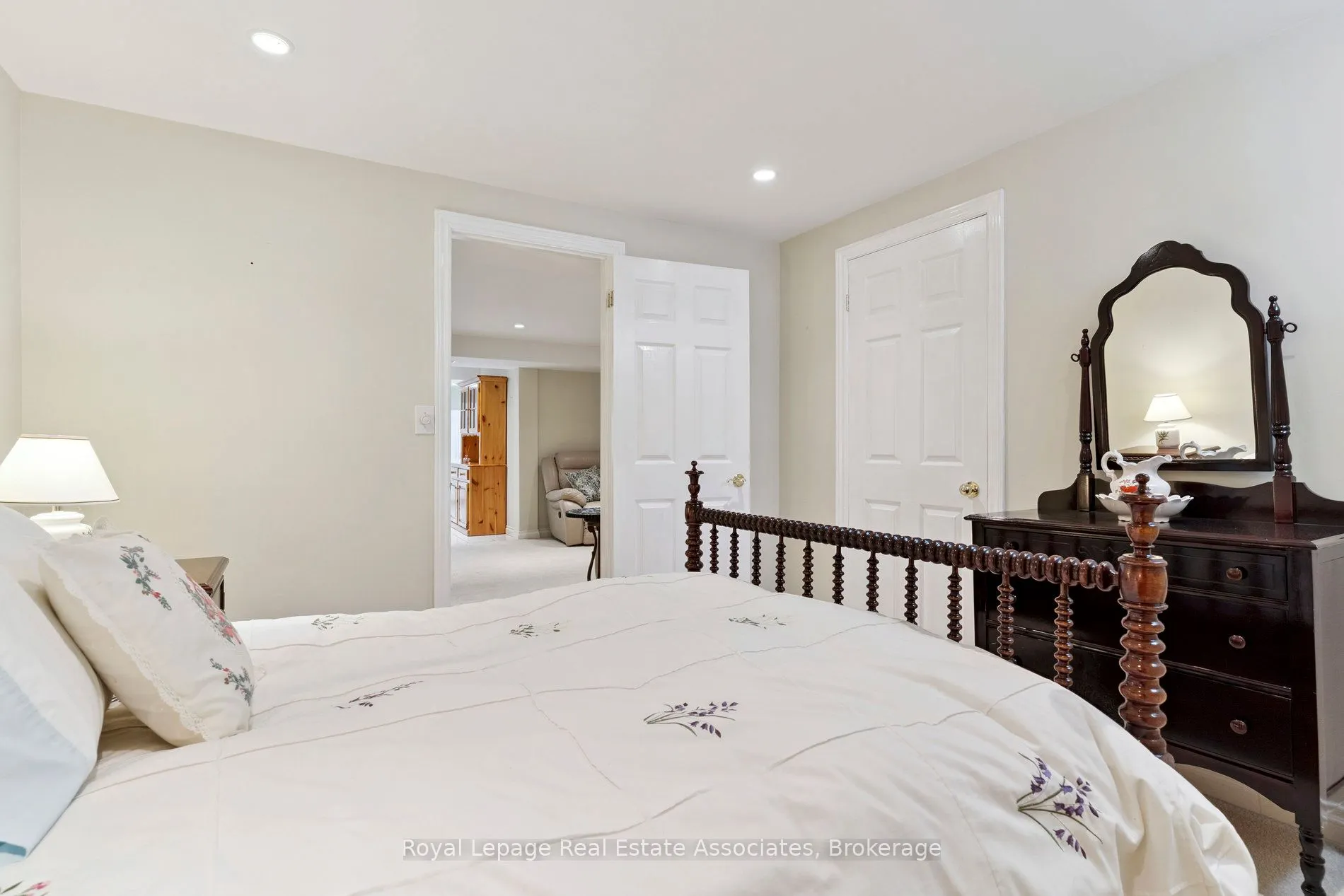 7 Powder Mill Court, #26