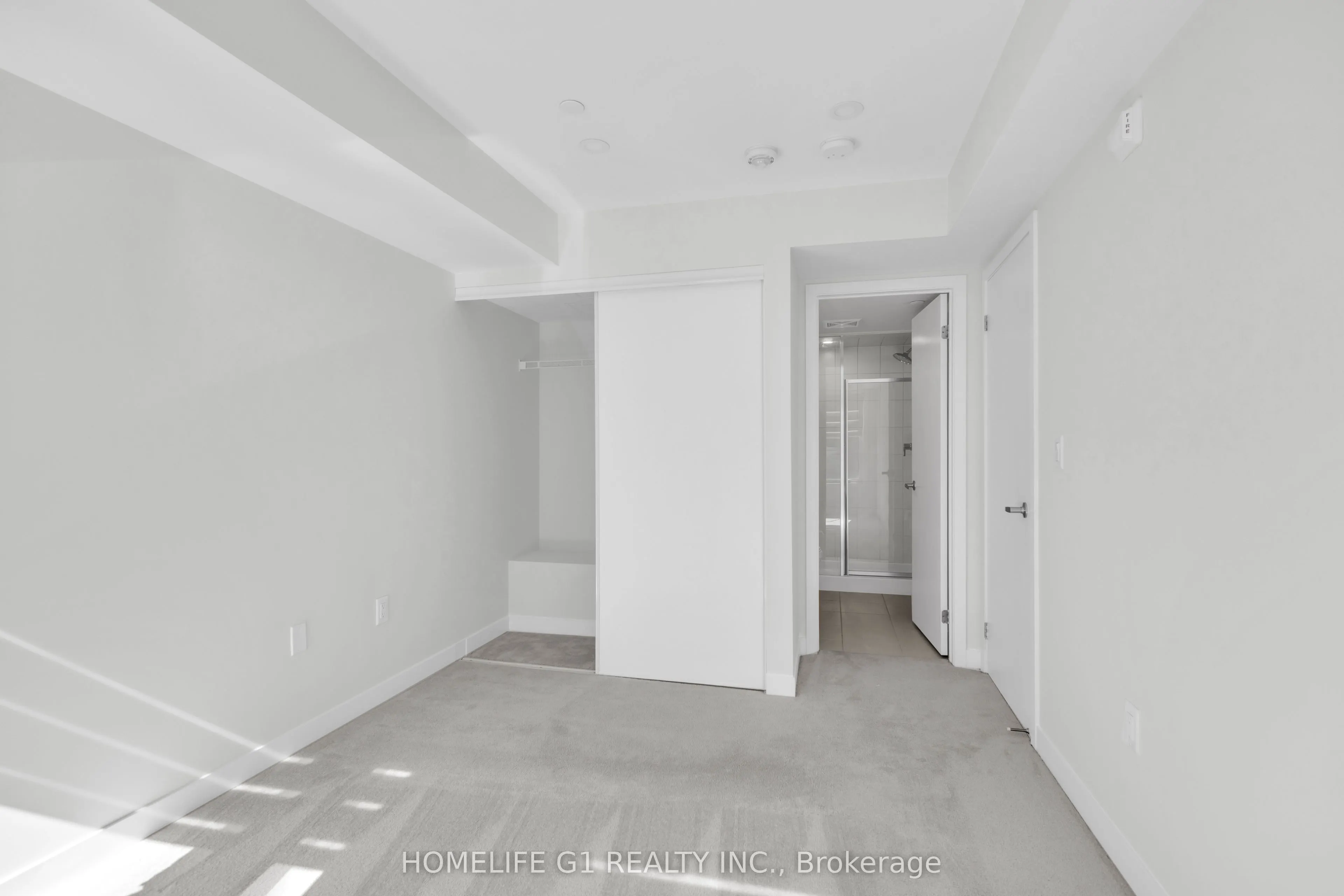 3429 Ridgeway Drive, #5