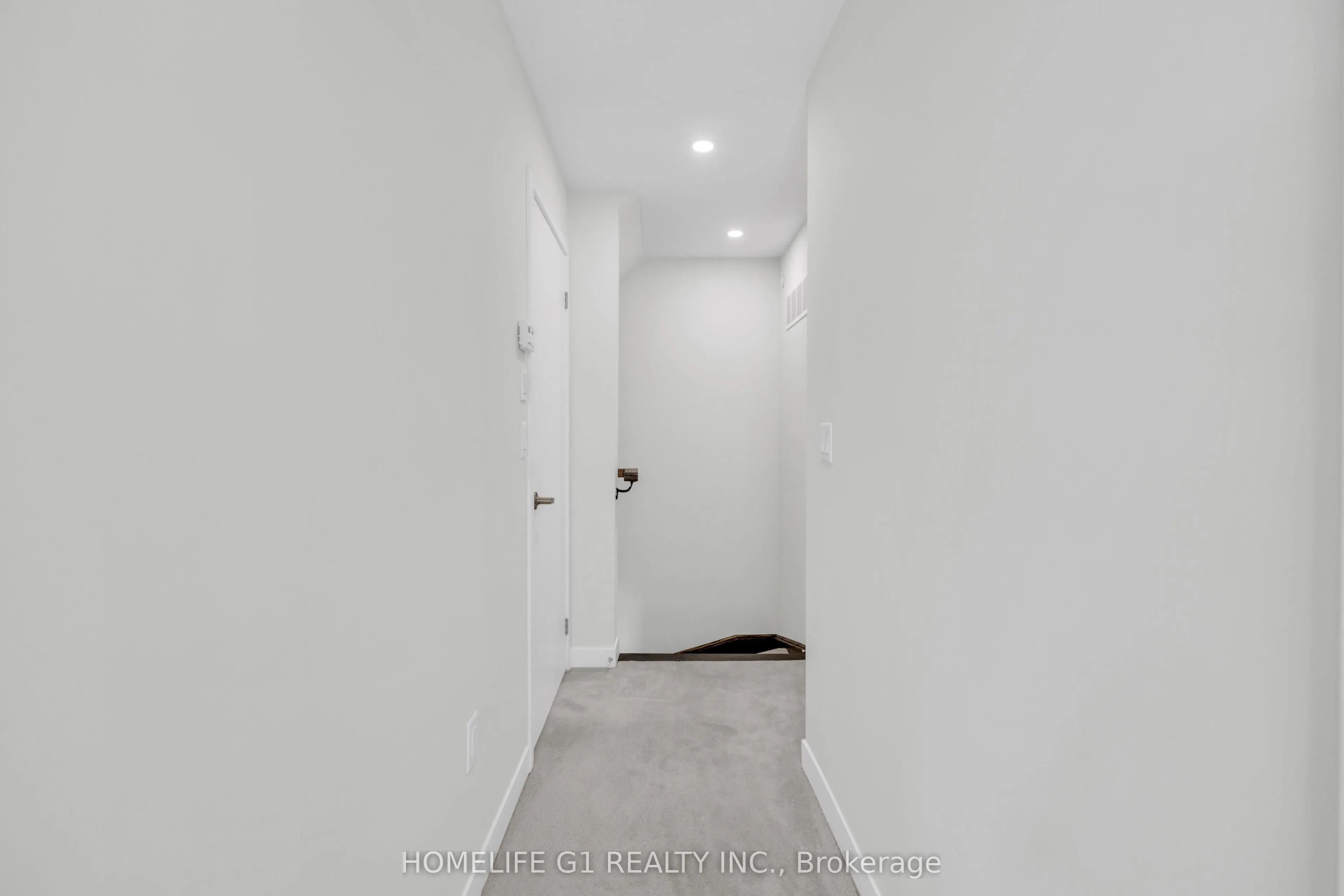 3429 Ridgeway Drive, #5
