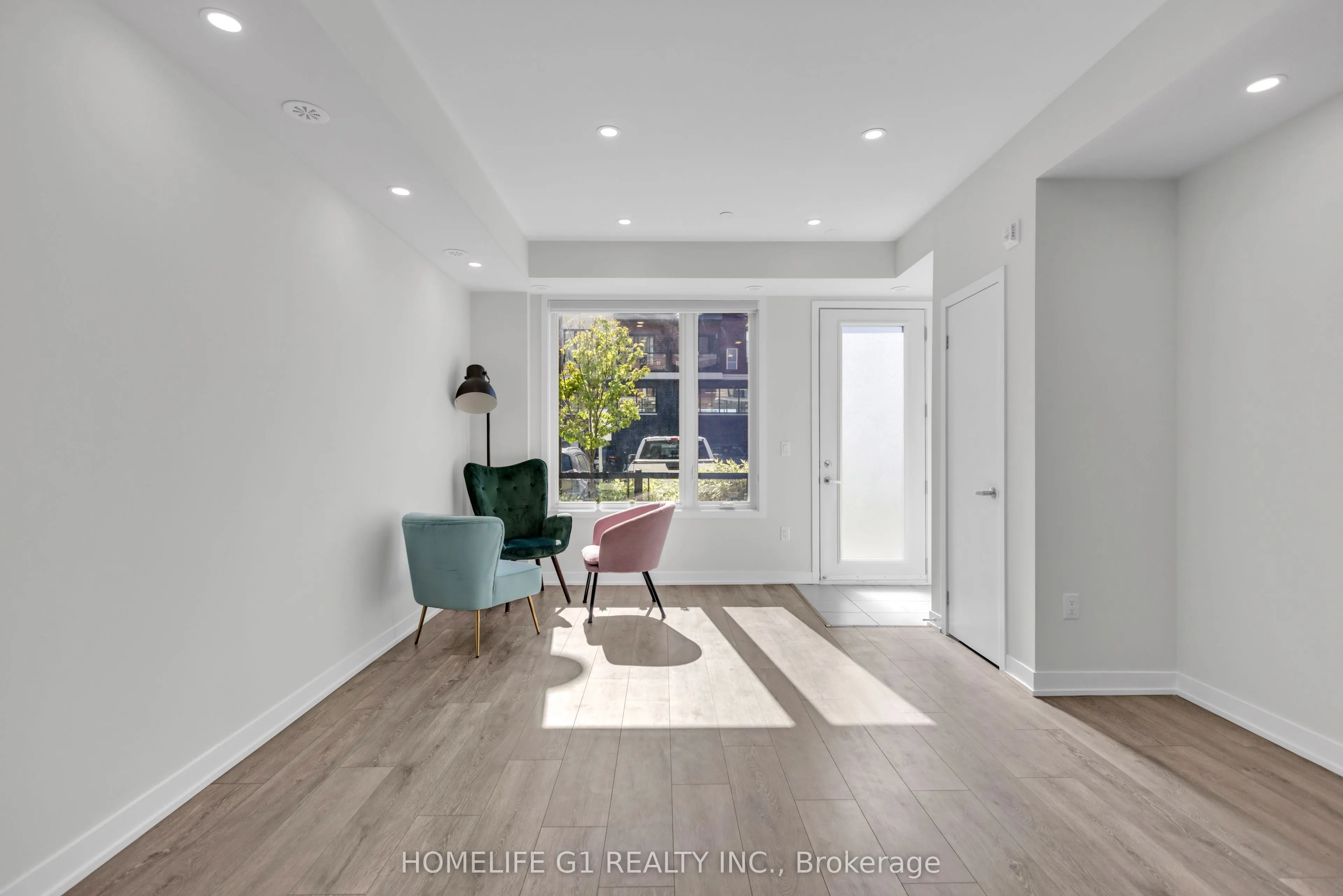 3429 Ridgeway Drive, #5