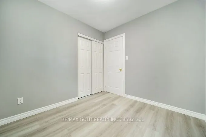 118 Archdekin Drive