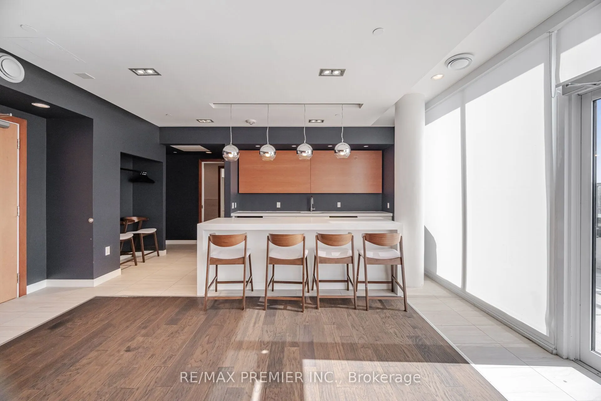 2800 KEELE Street, #TH 107