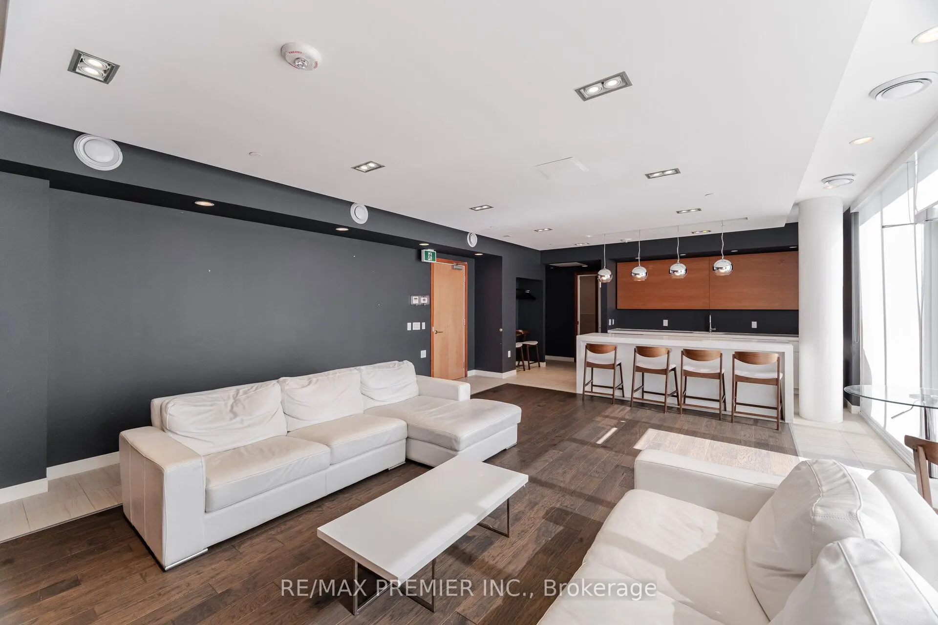 2800 KEELE Street, #TH 107