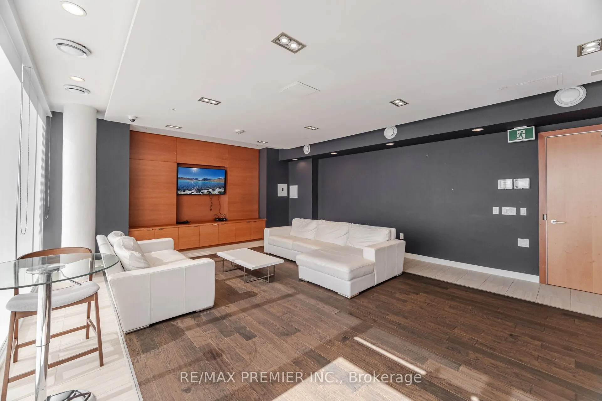 2800 KEELE Street, #TH 107