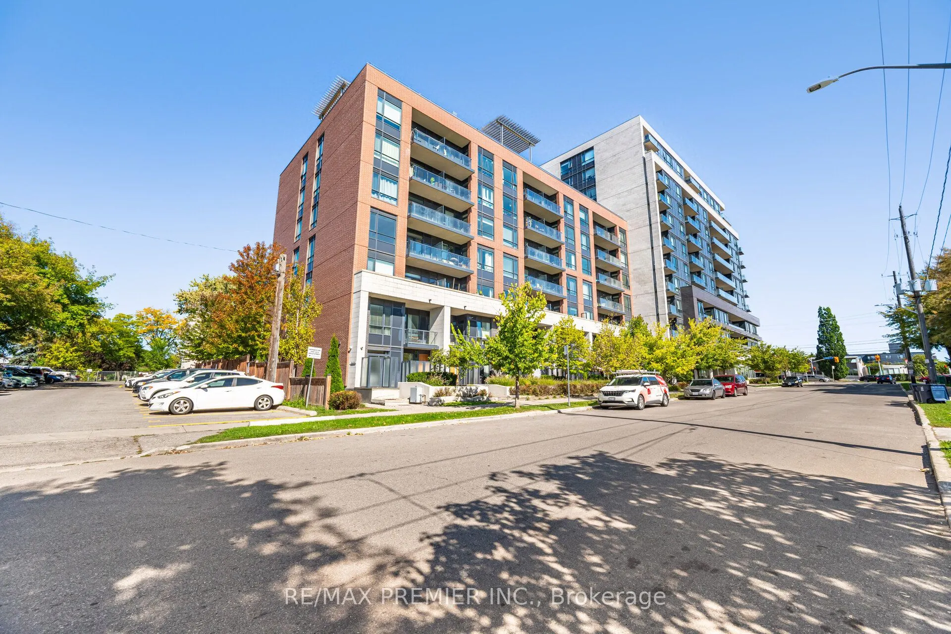 2800 KEELE Street, #TH 107