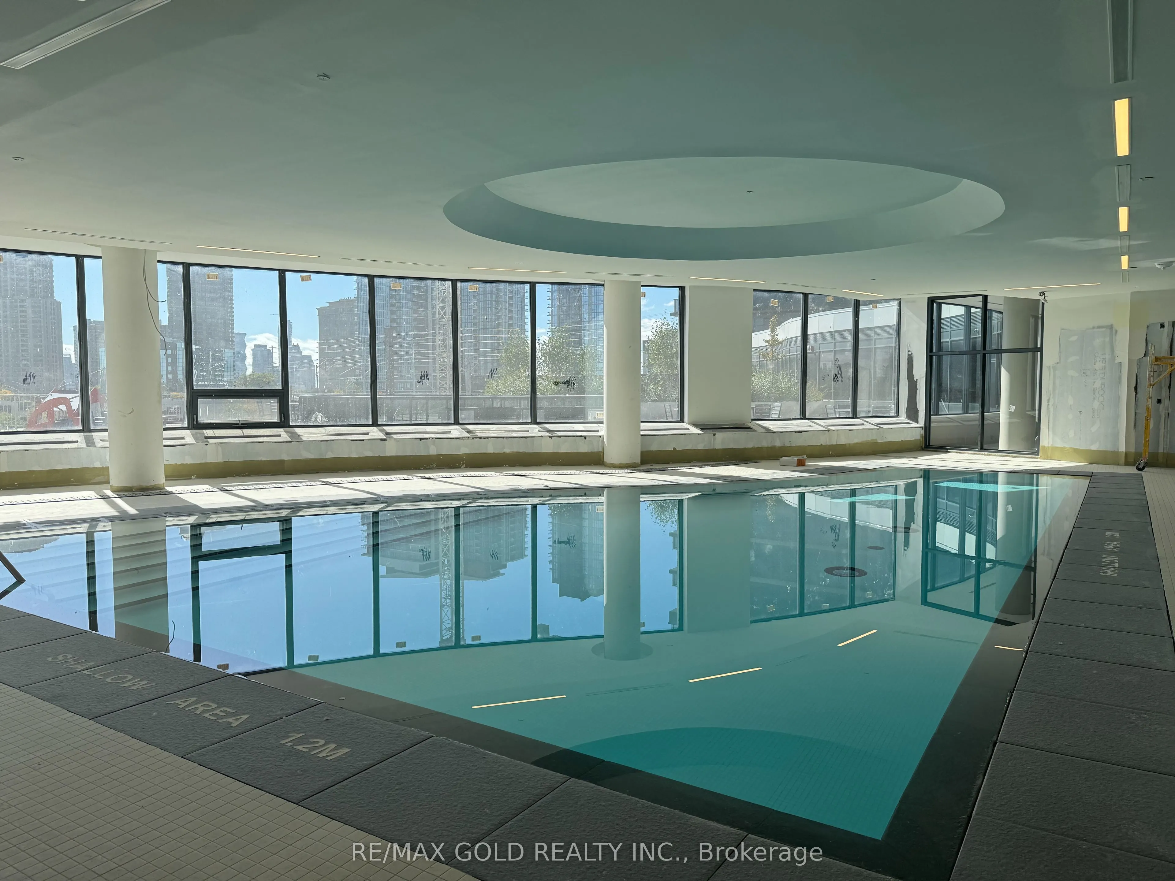 5105 Hurontario Street, #218