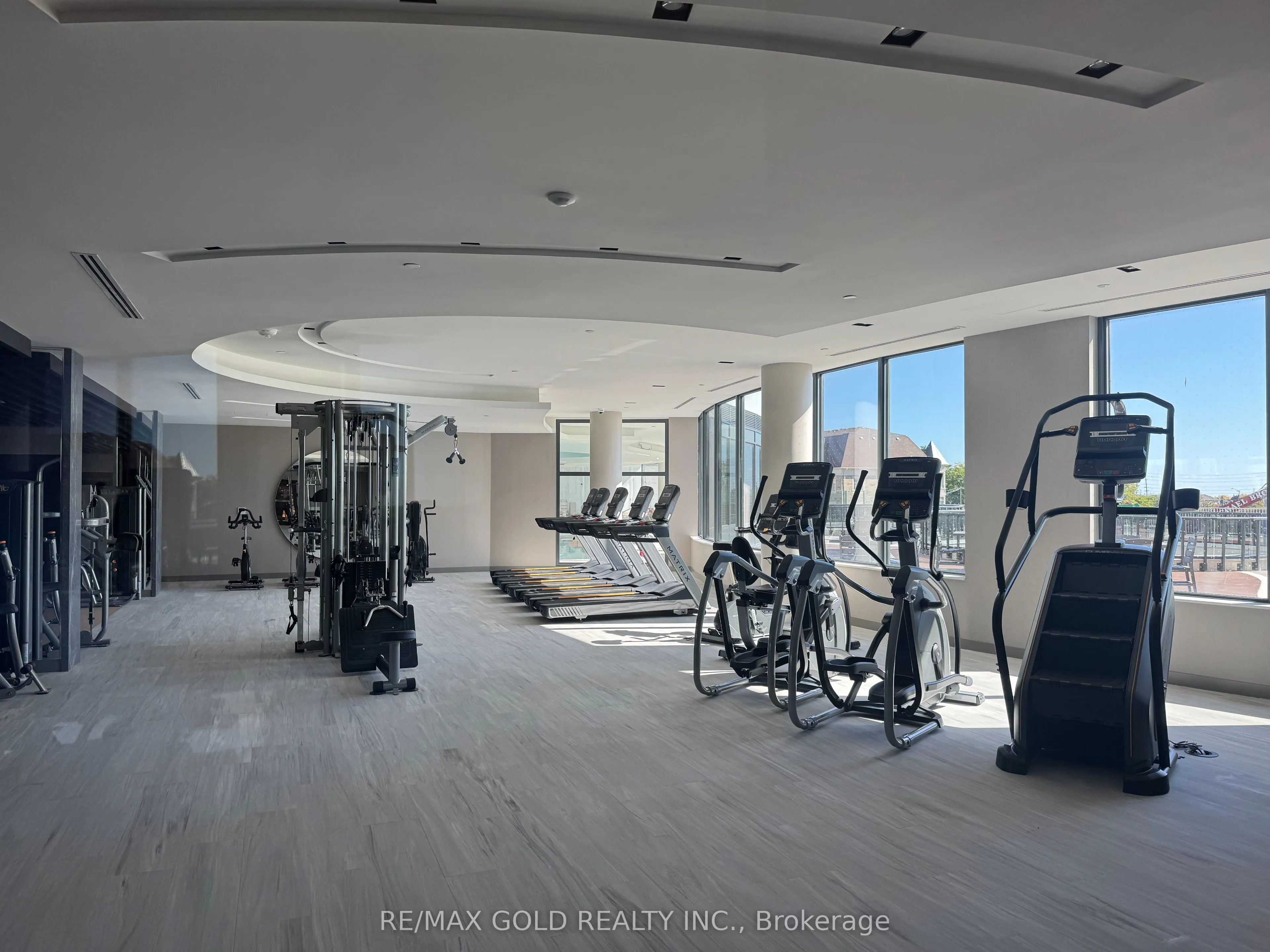 5105 Hurontario Street, #218