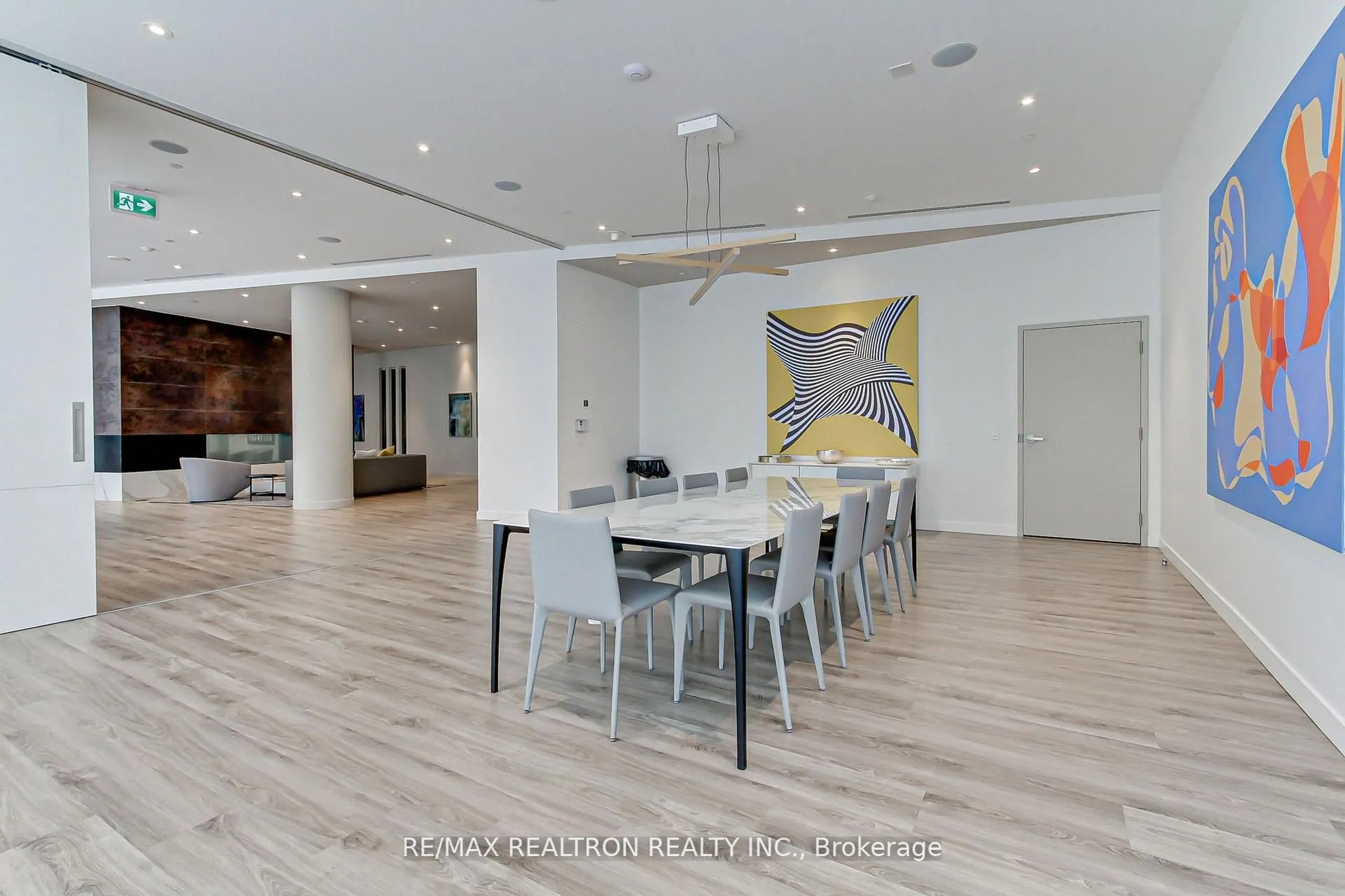 3883 Quartz Road, #4903