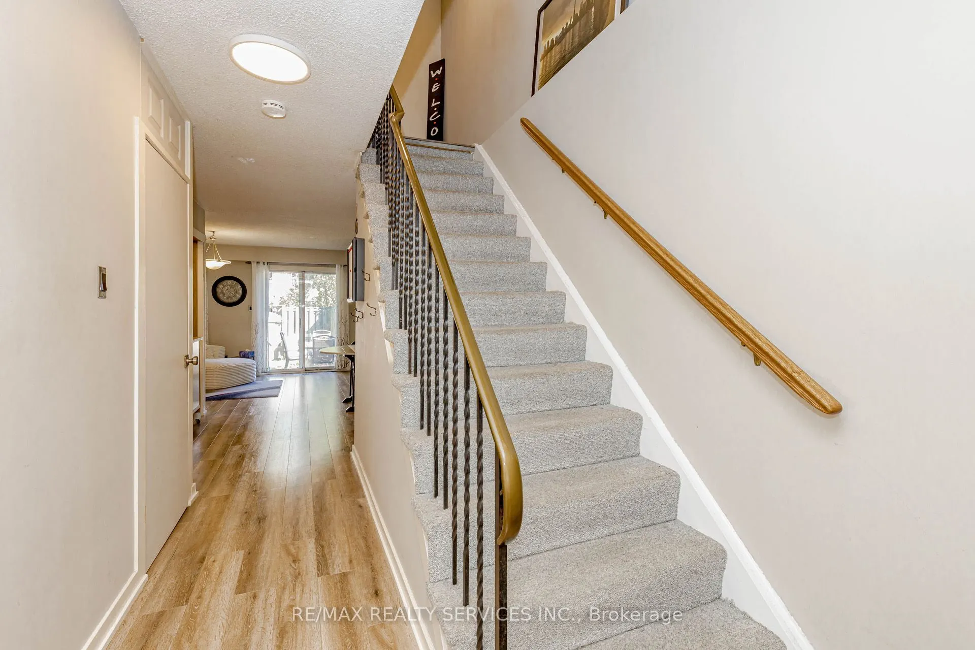 114 Foster Crescent, #114