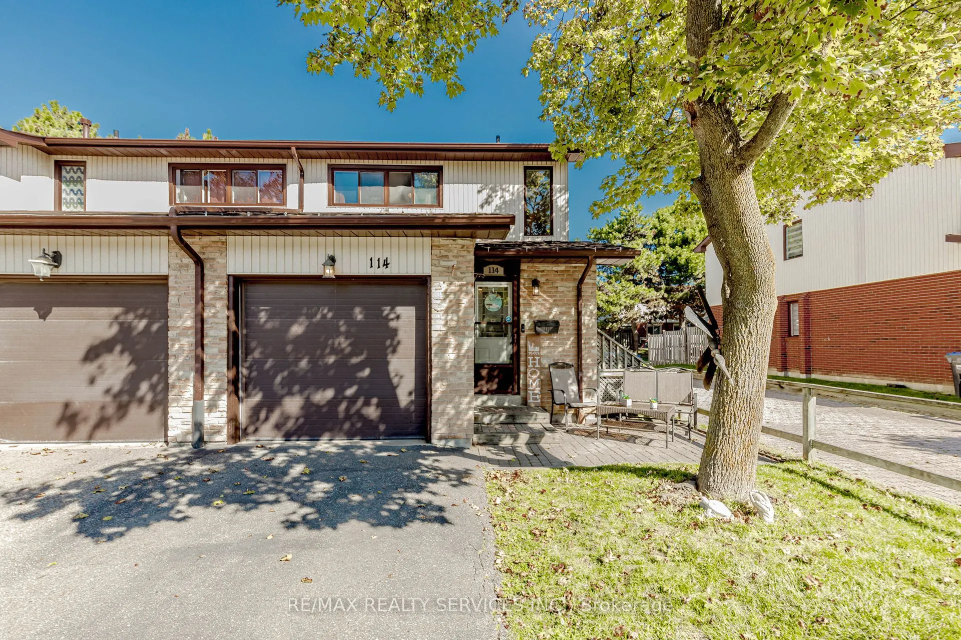 114 Foster Crescent, #114